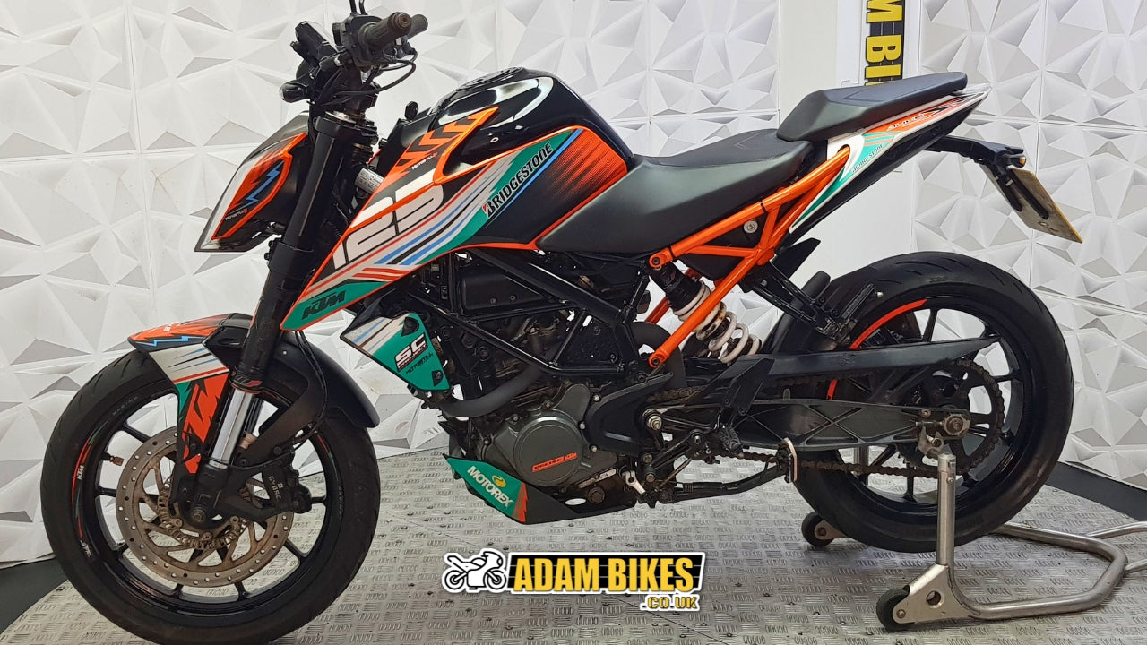 2020 KTM DUKE 125 ABS