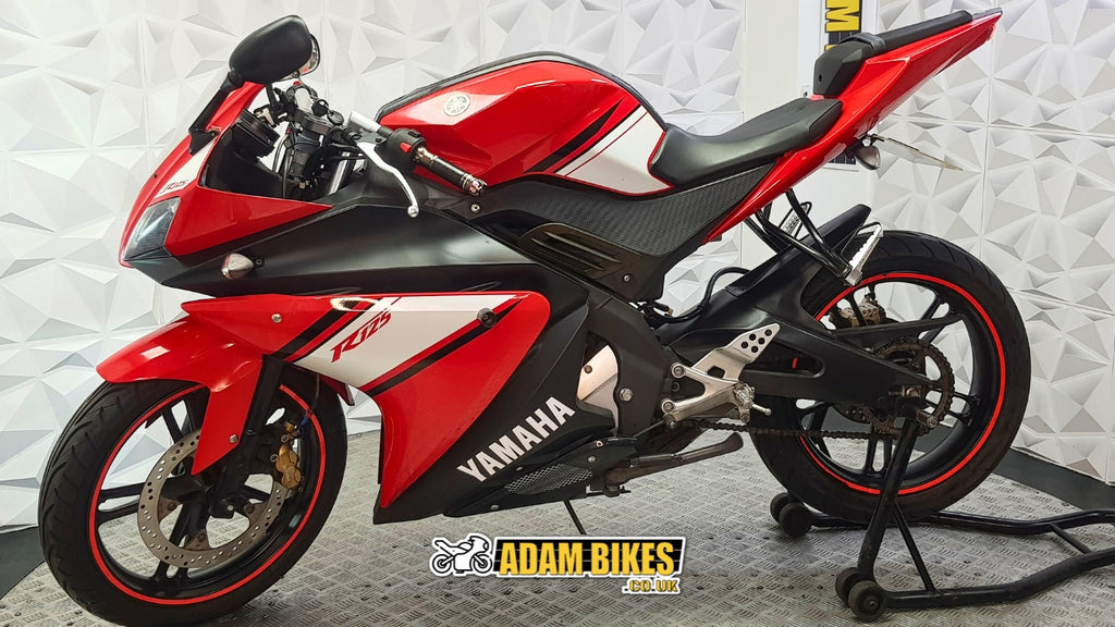 2013 YAMAHA YZF R125