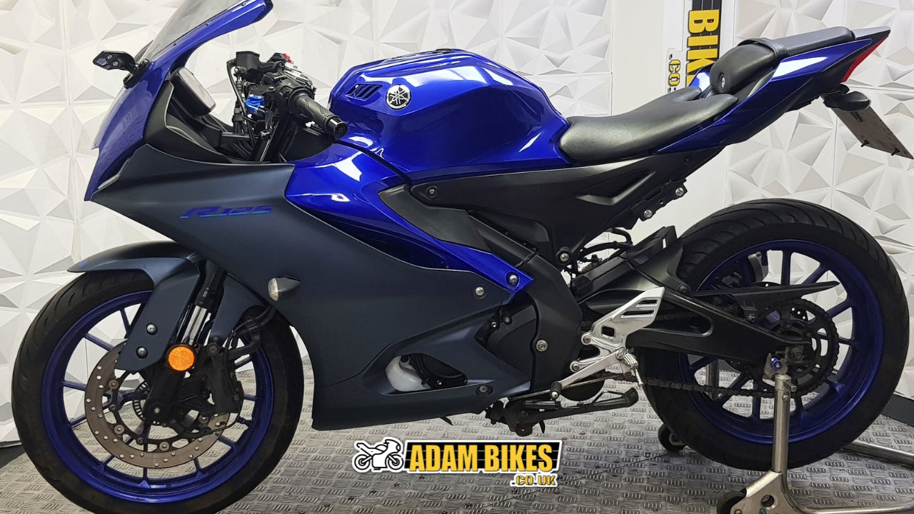 2023 YAMAHA YZF-R125 ABS