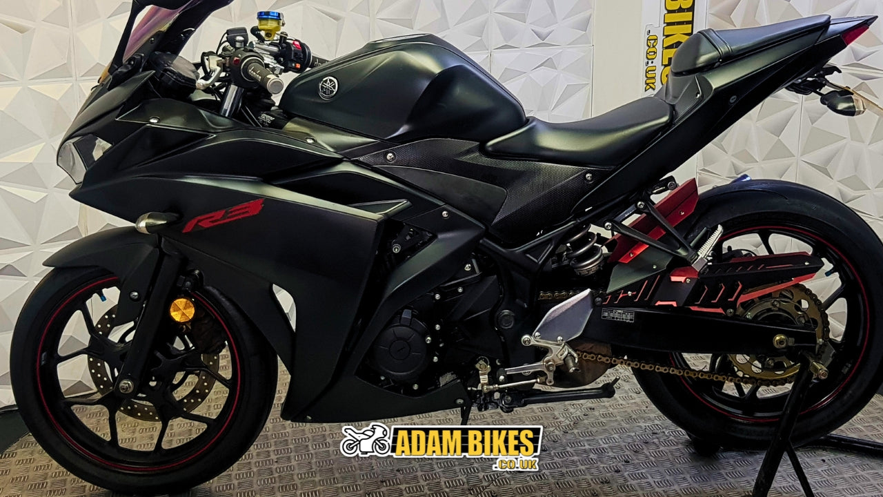 2017  YAMAHA YZF R3