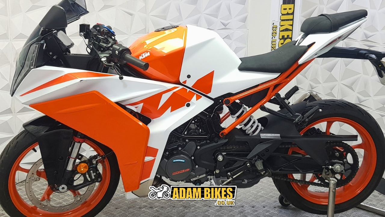 2024 KTM RC125