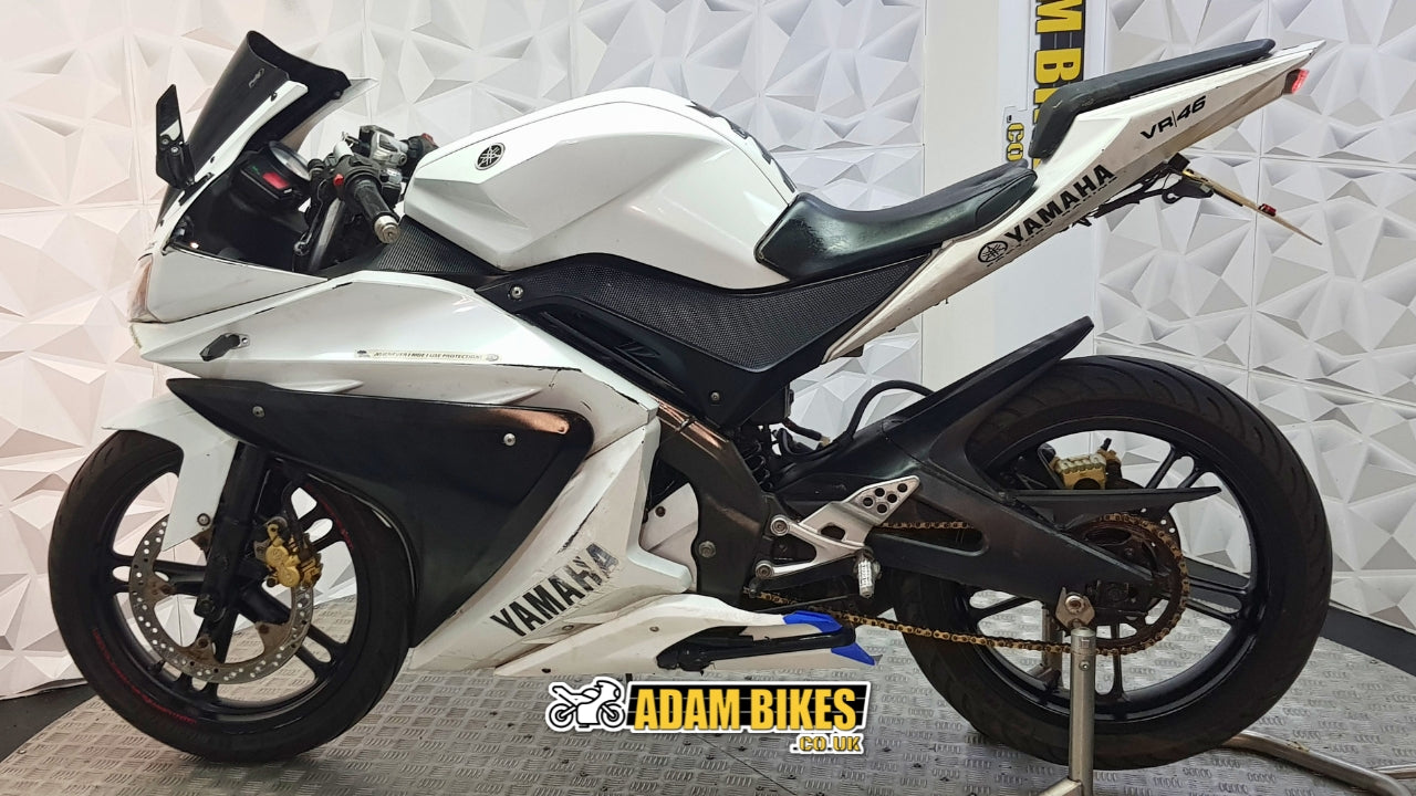 2010 YAMAHA YZF-R125