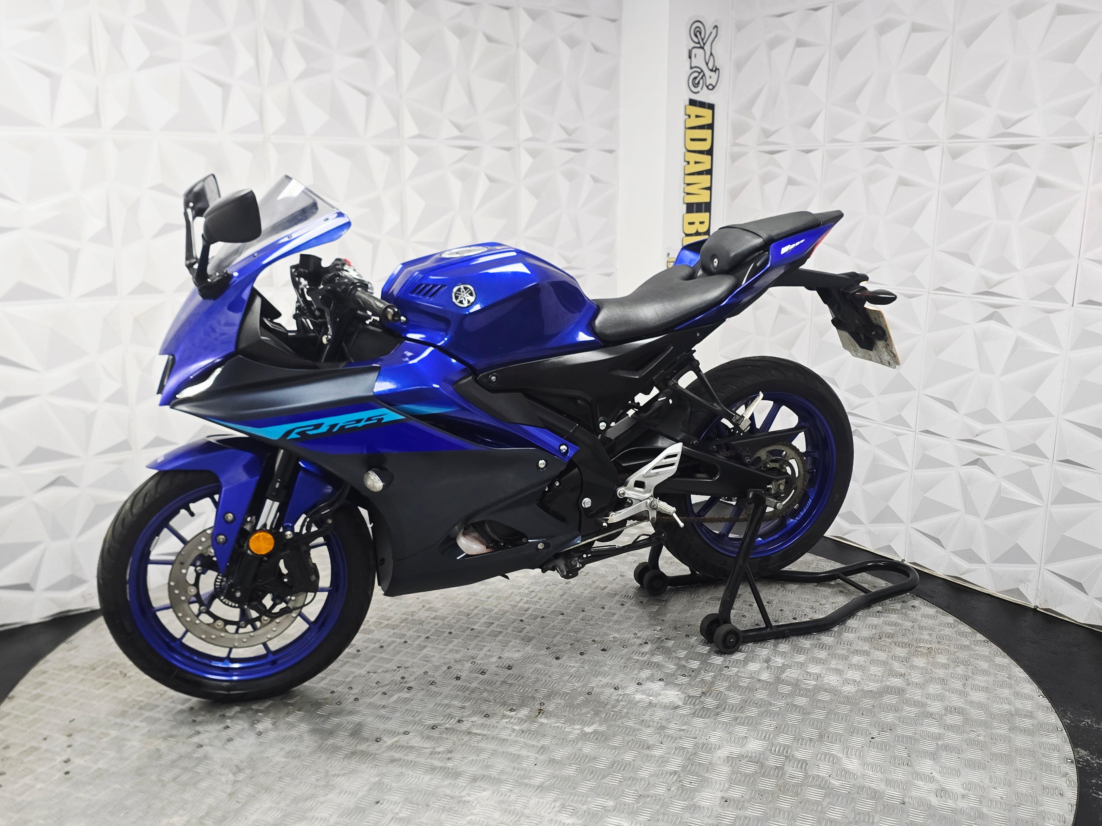 2024 Yamaha YZF-R125
