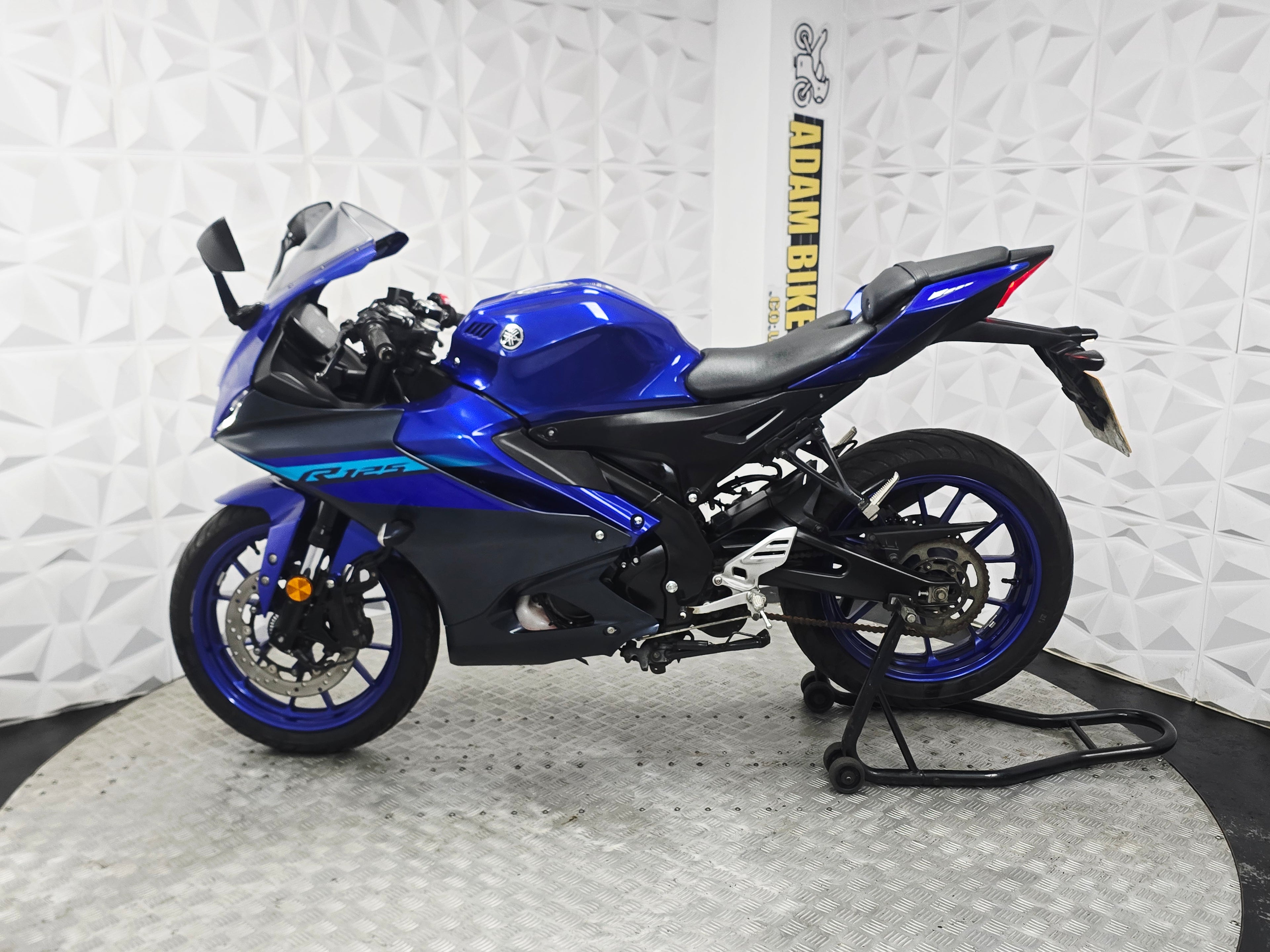 2024 Yamaha YZF-R125