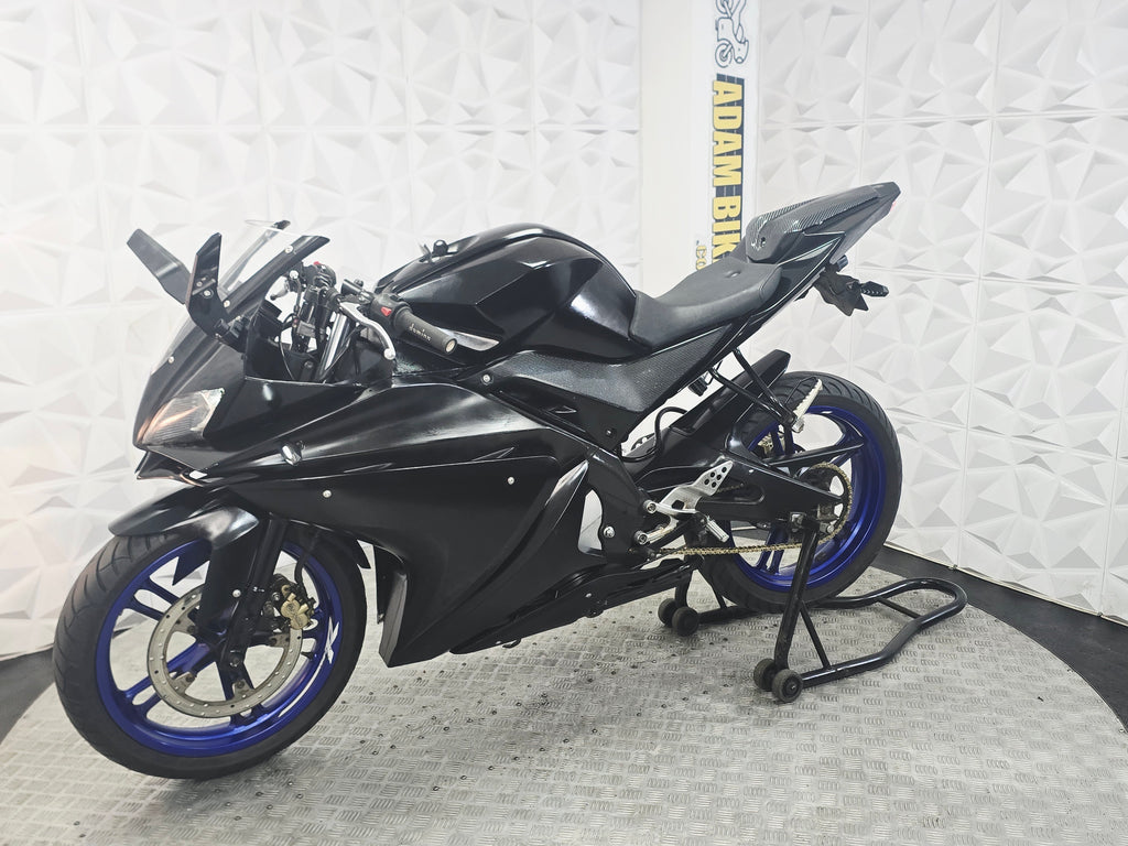 2014 Yamaha YZF-R125