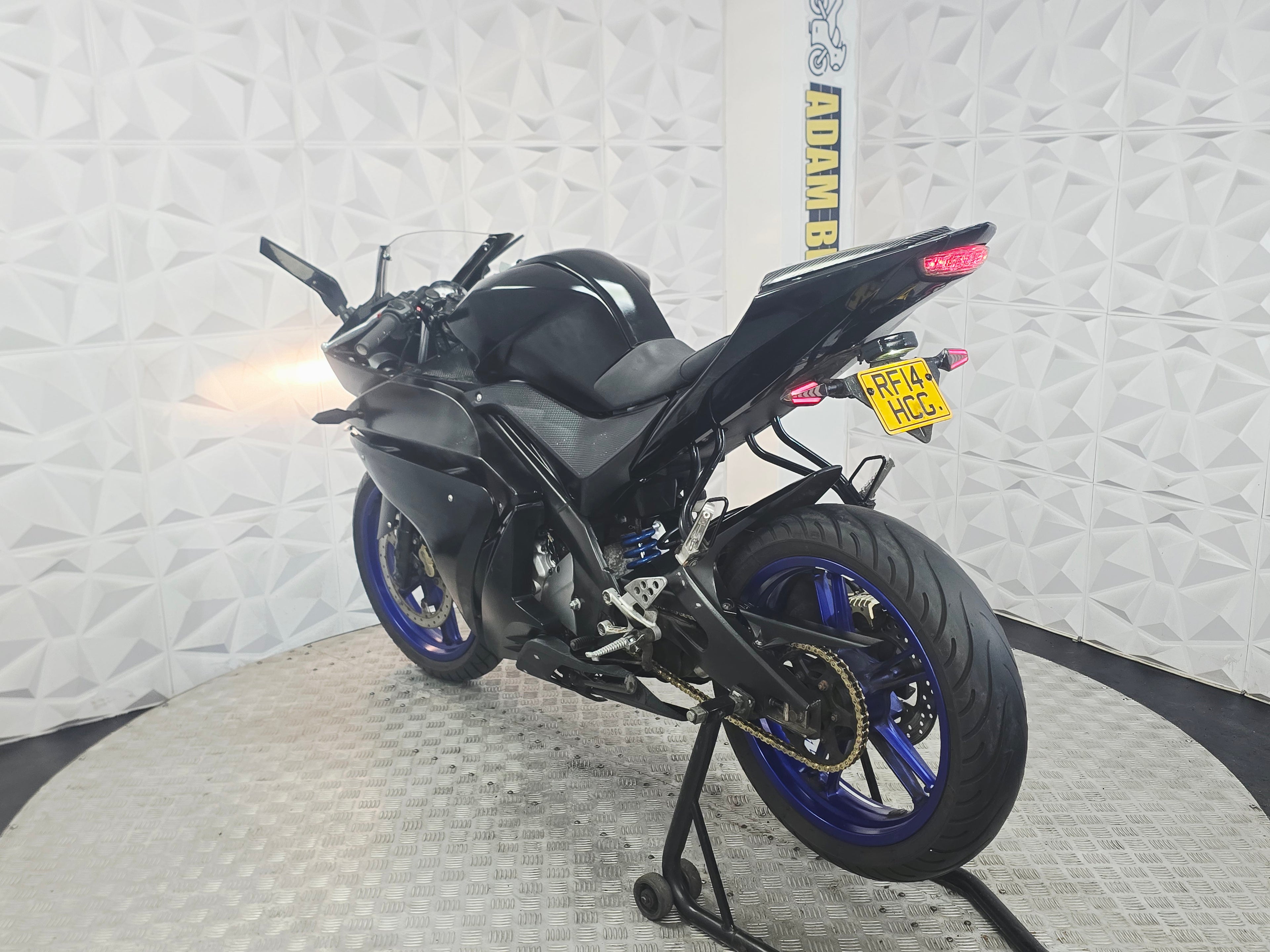 2014 Yamaha YZF-R125