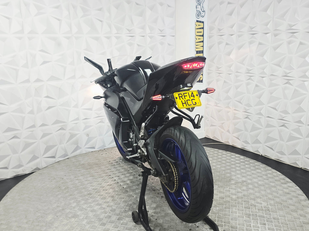 2014 Yamaha YZF-R125