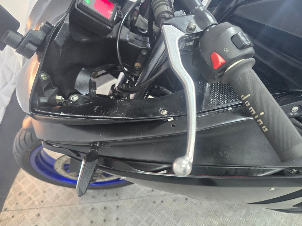 2014 Yamaha YZF-R125