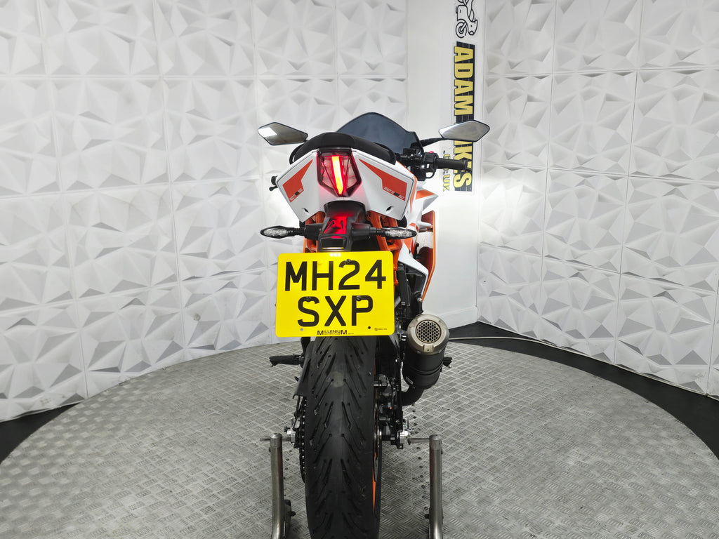 2024 KTM RC125