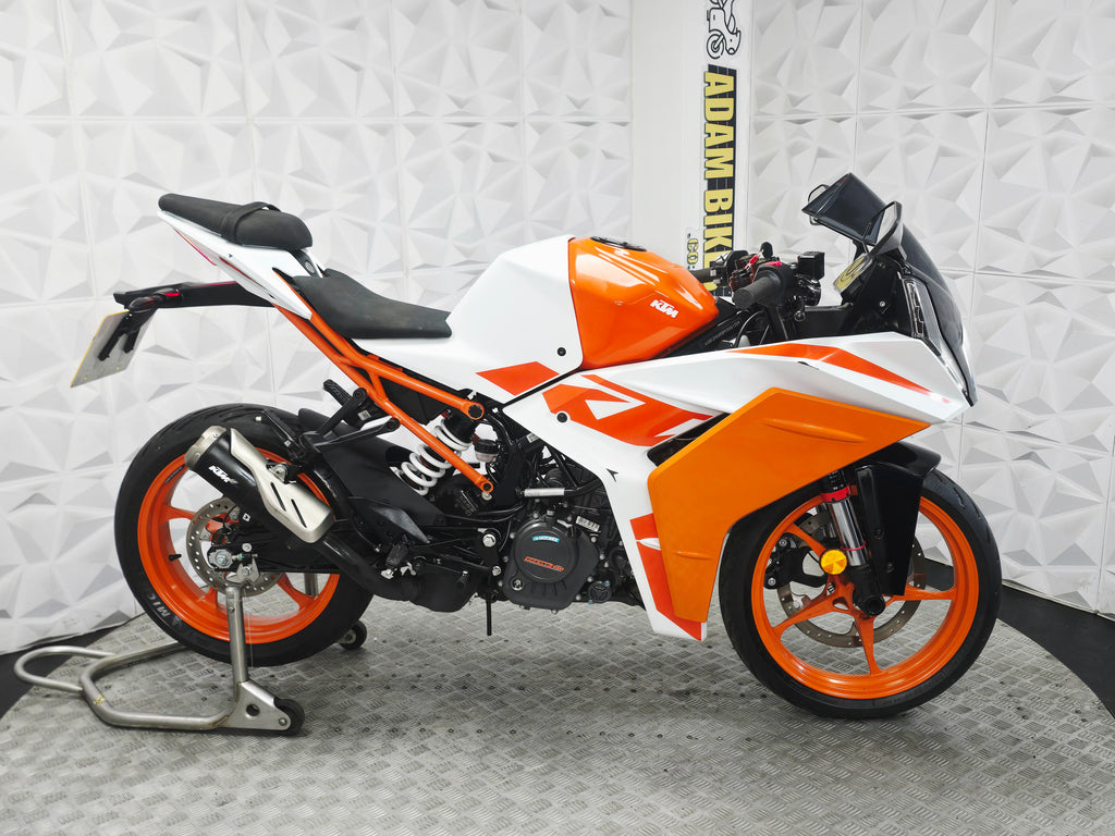 2024 KTM RC125