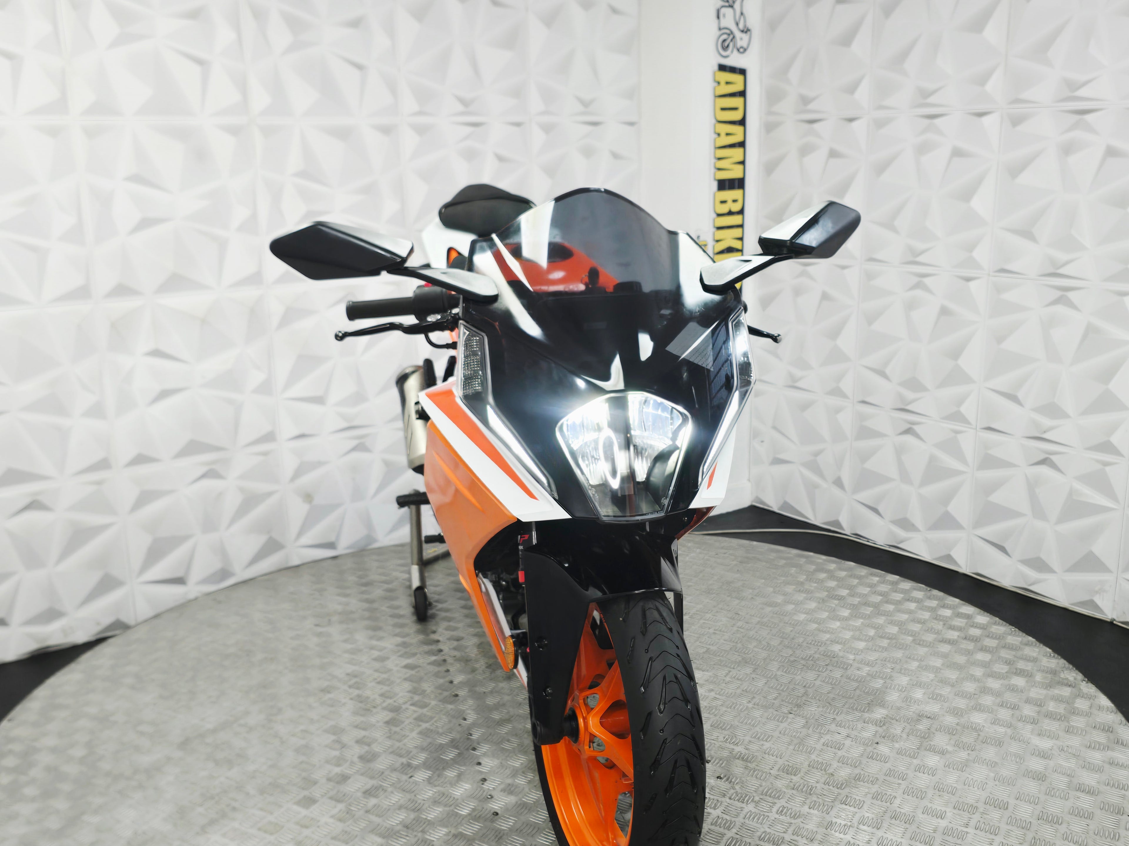 2024 KTM RC125