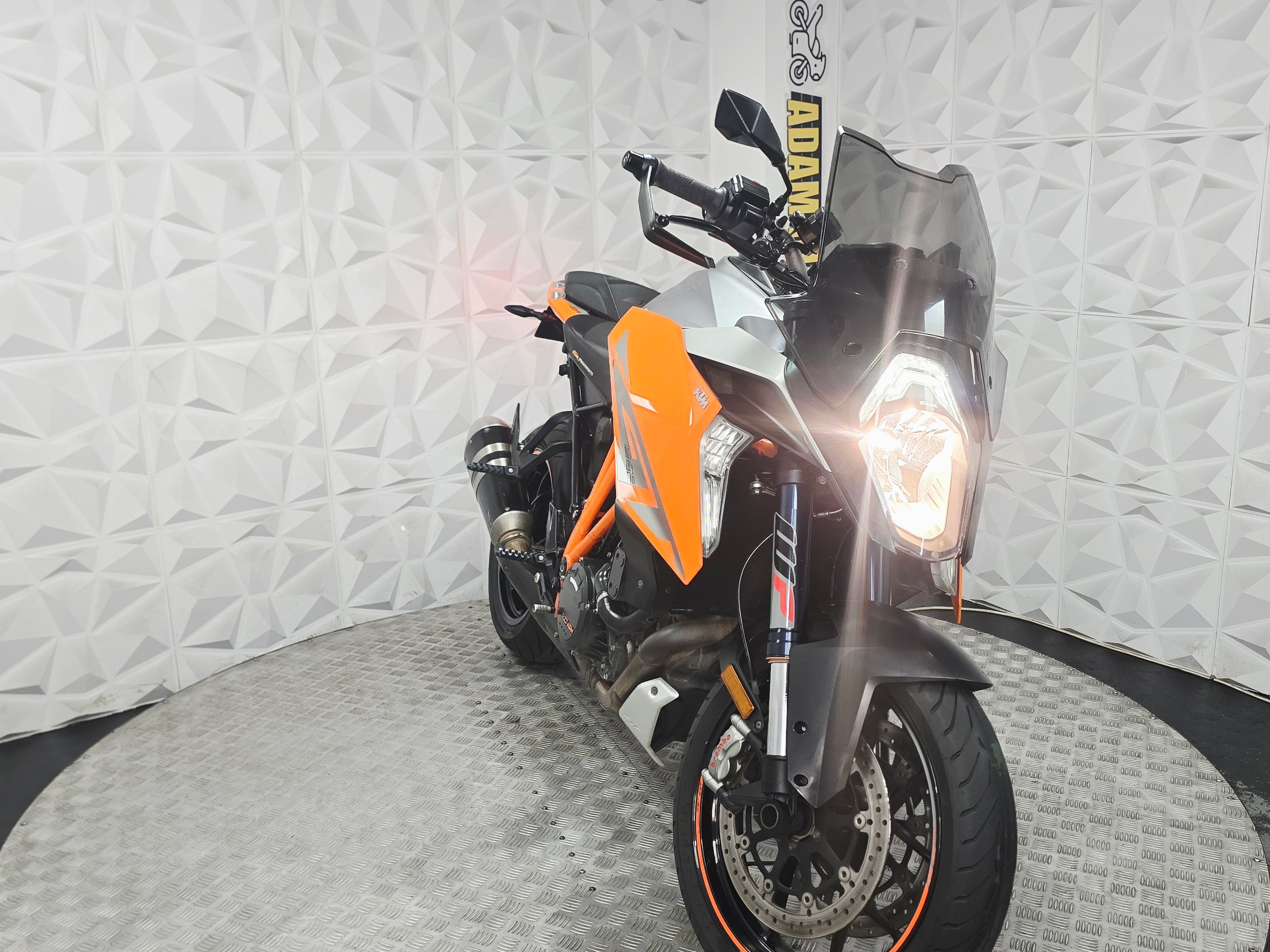 2017 KTM Superduke 1290