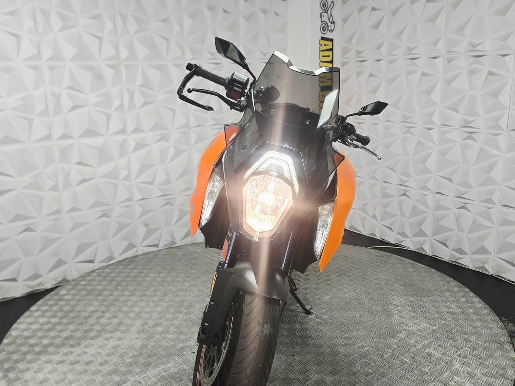 2017 KTM Superduke 1290
