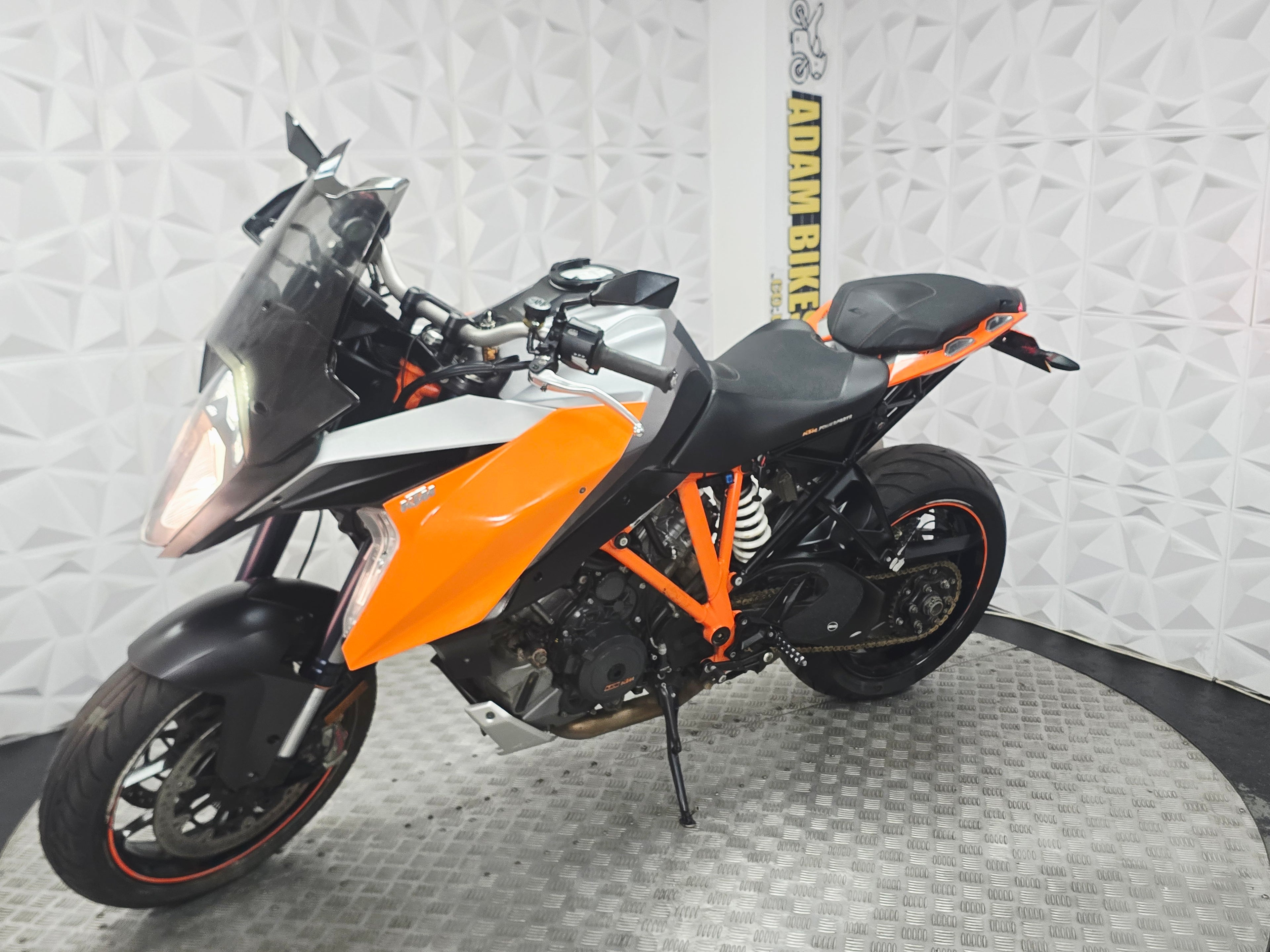 2017 KTM Superduke 1290