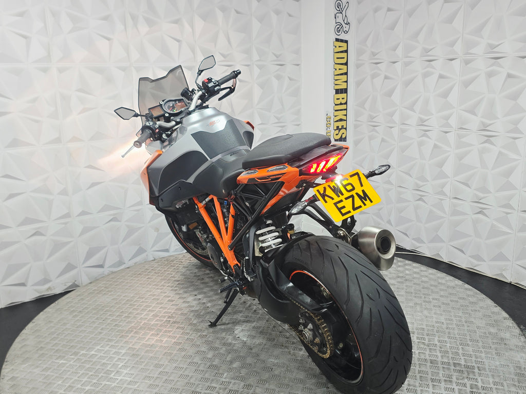 2017 KTM Superduke 1290