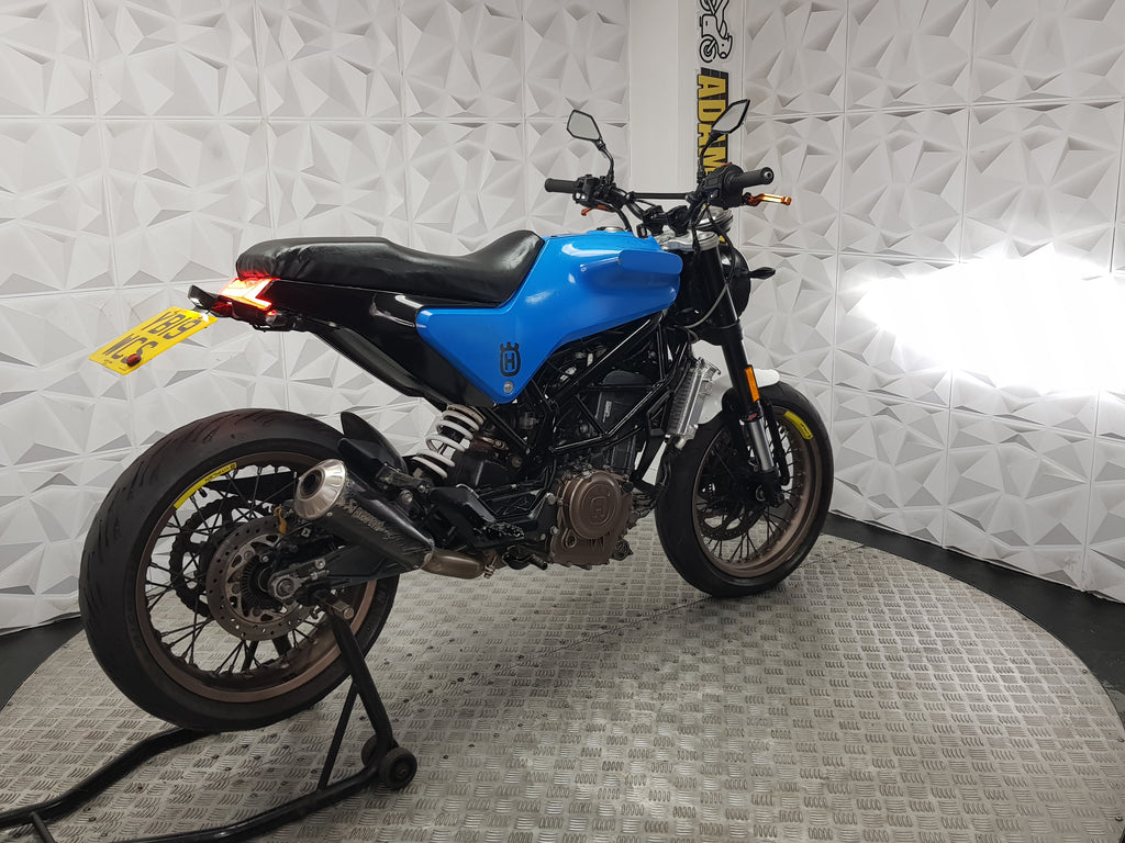 2019 Husqvarna Svartpilen 125