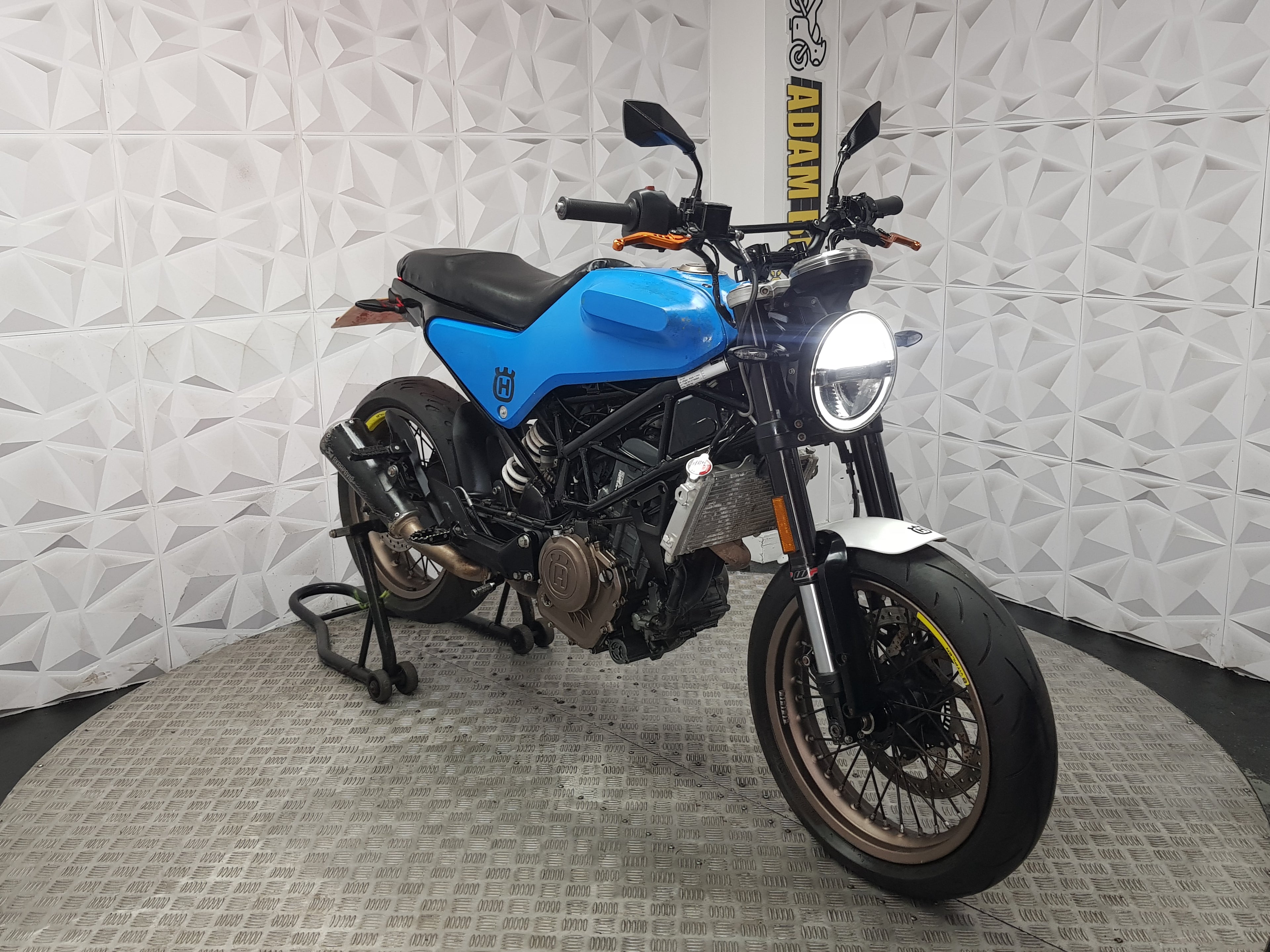 2019 Husqvarna Svartpilen 125