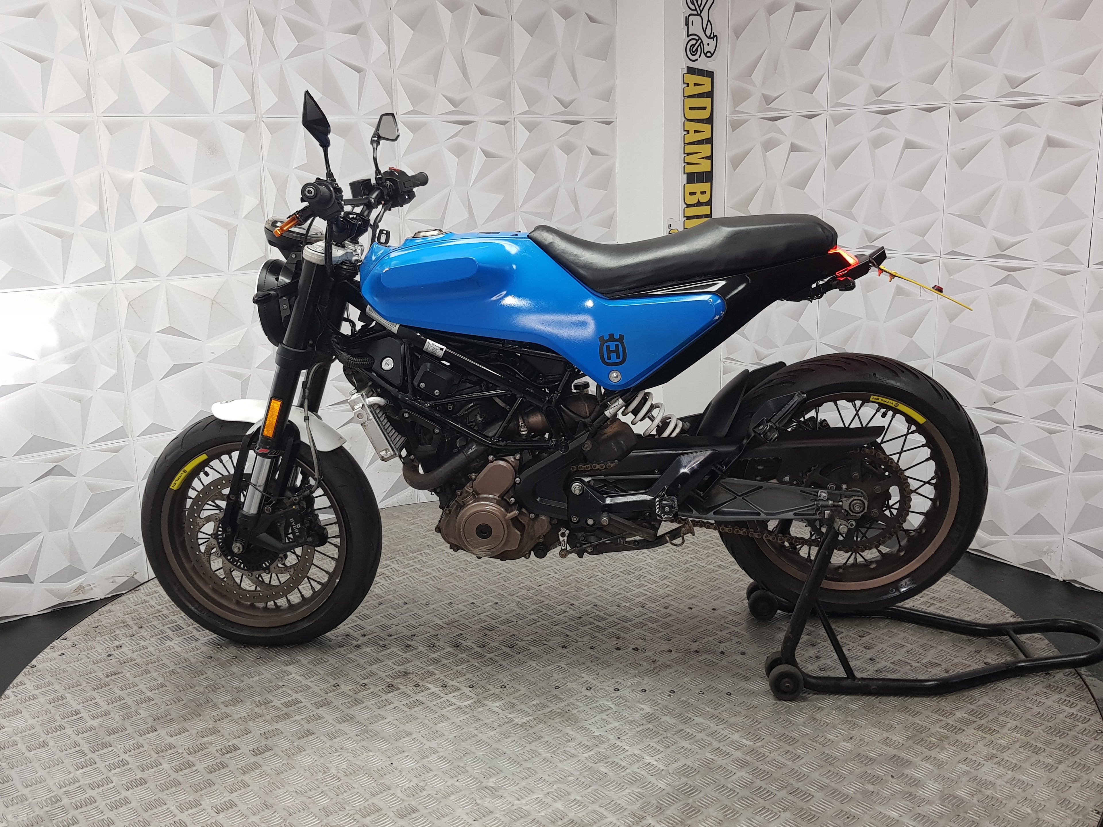 2019 Husqvarna Svartpilen 125