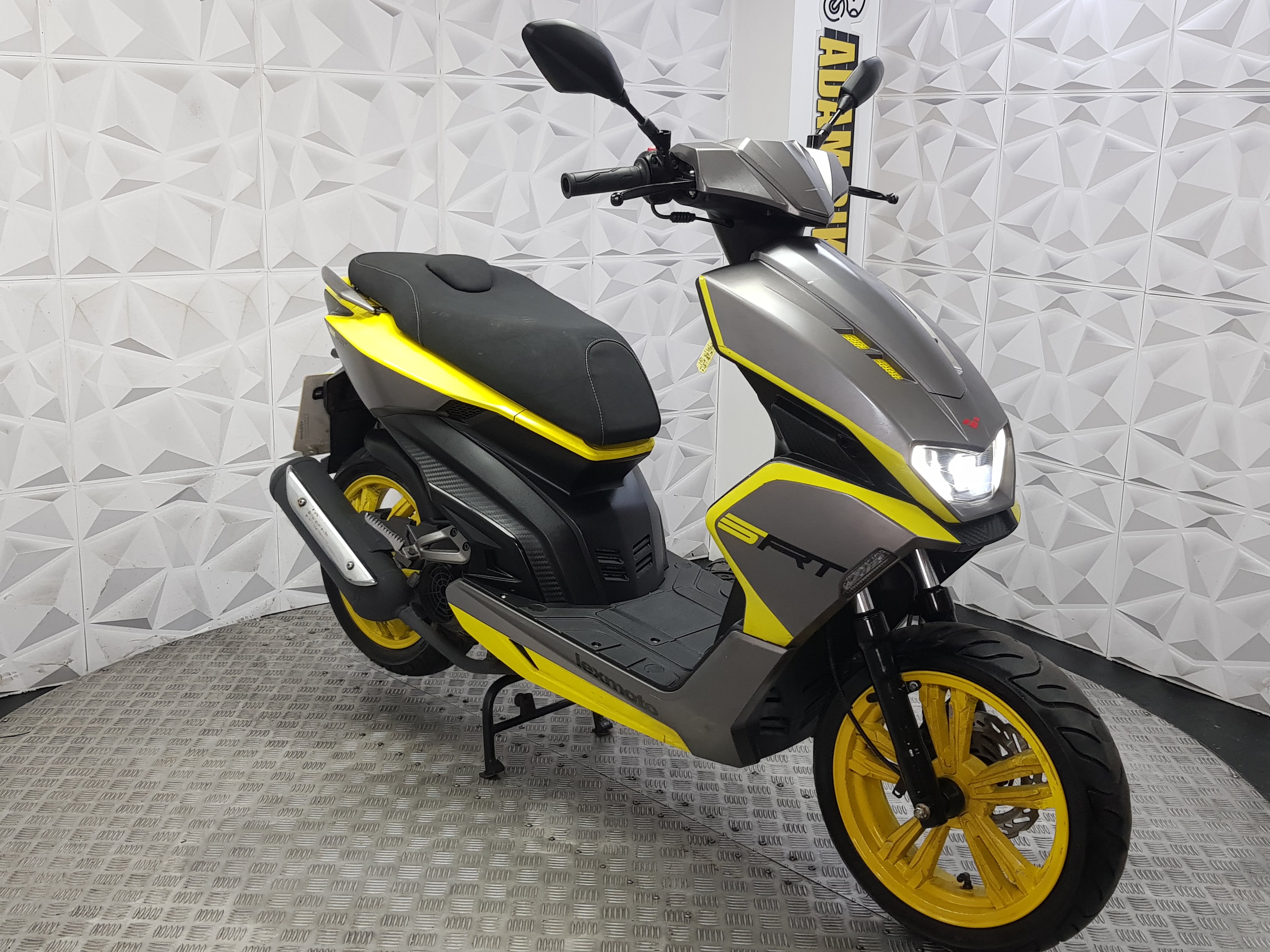 2024 Lexmoto SRT 125