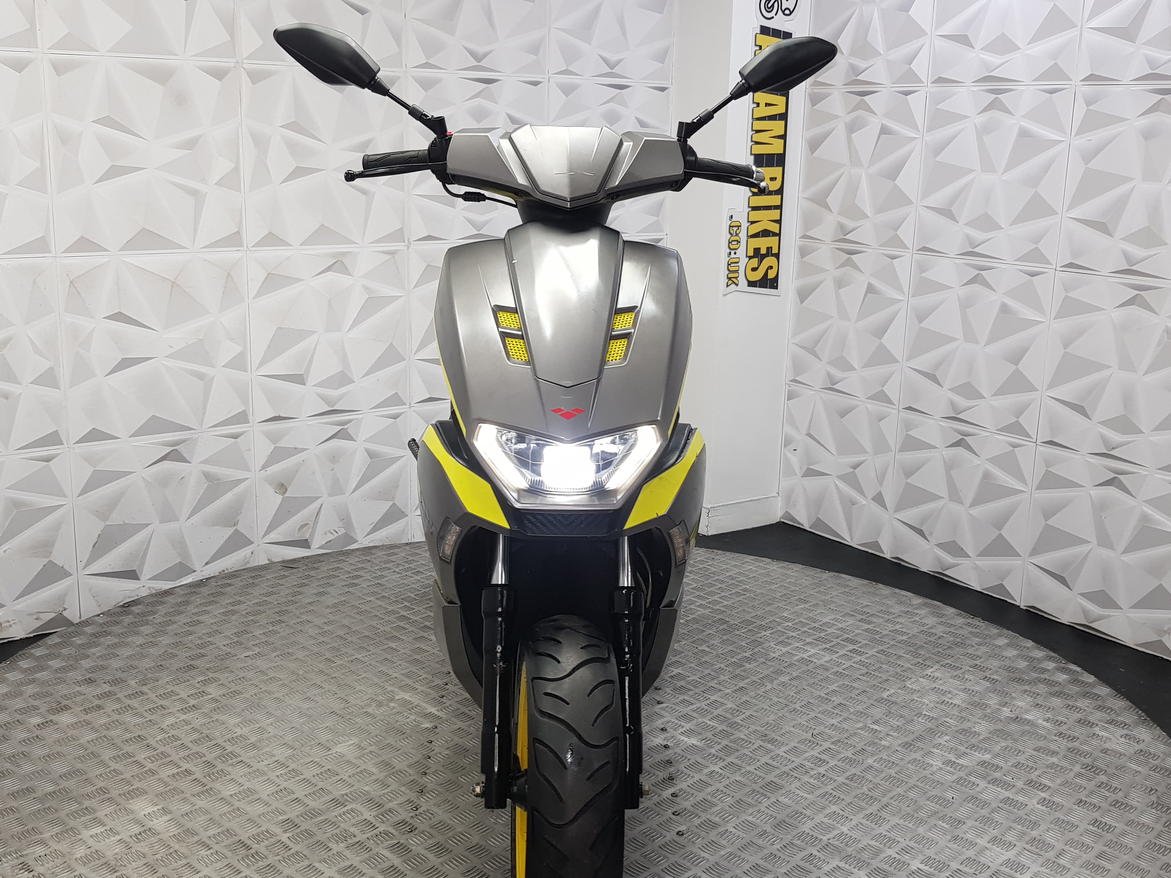2024 Lexmoto SRT 125