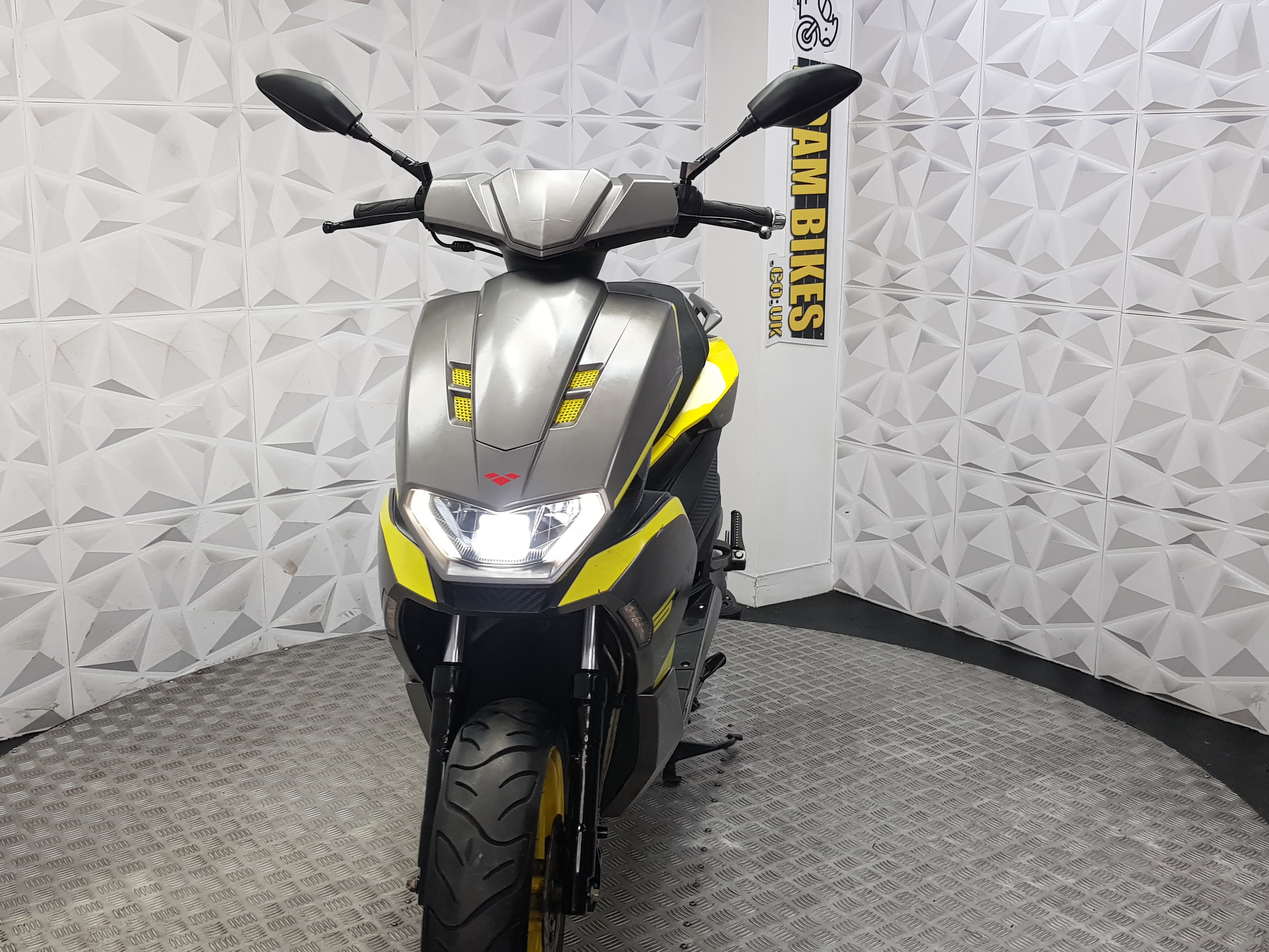 2024 Lexmoto SRT 125