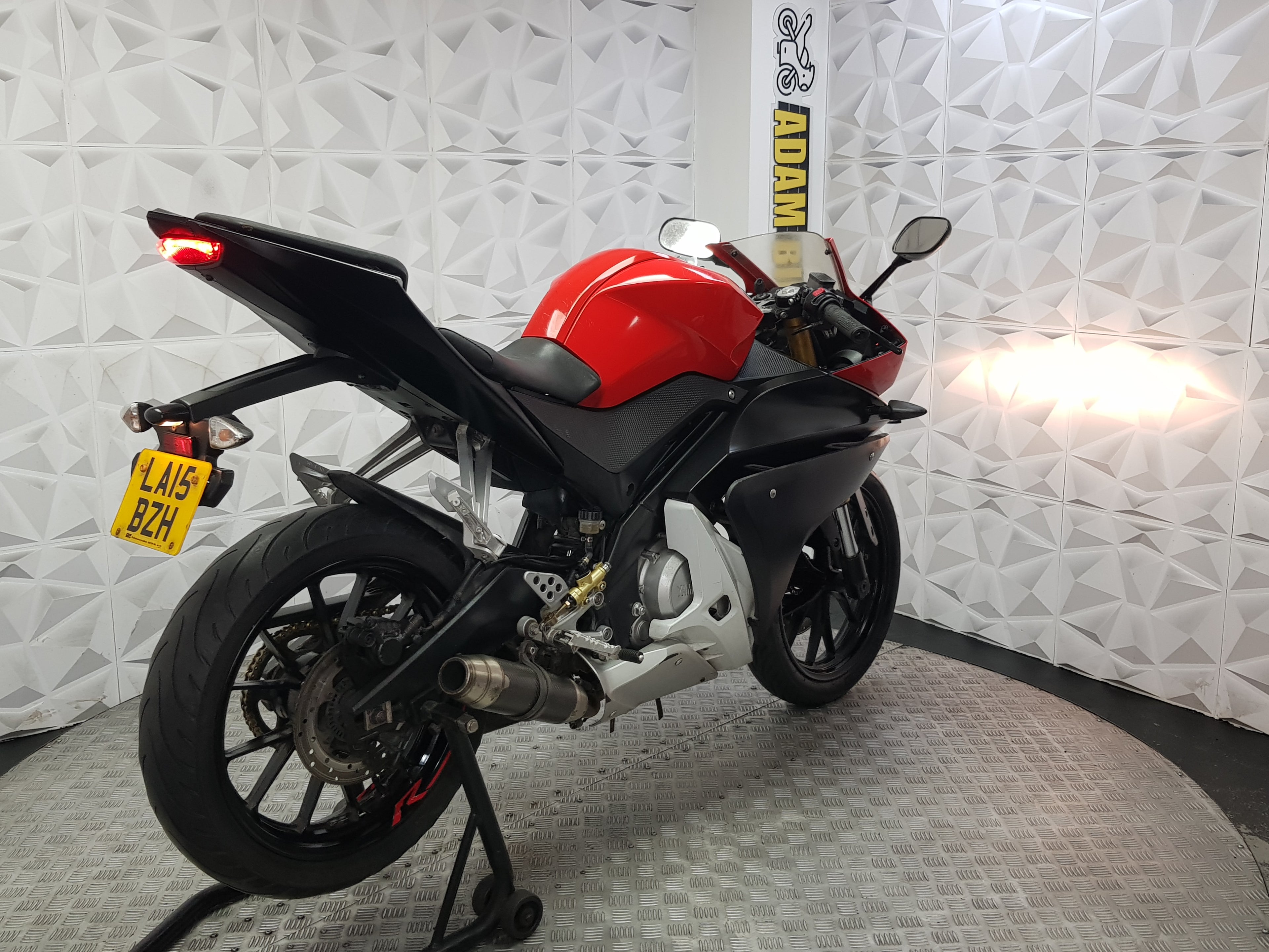 2015 Yamaha YZF-R125