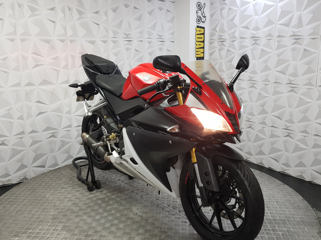 2015 Yamaha YZF-R125