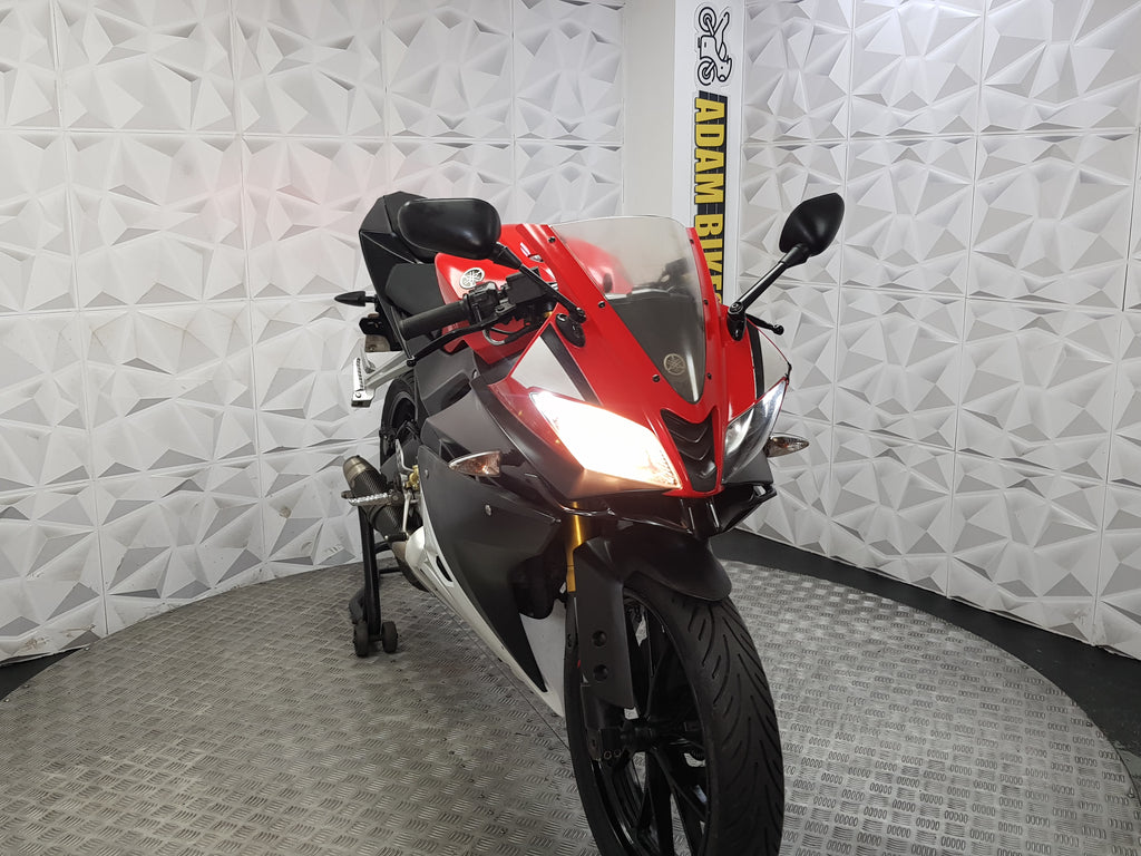 2015 Yamaha YZF-R125