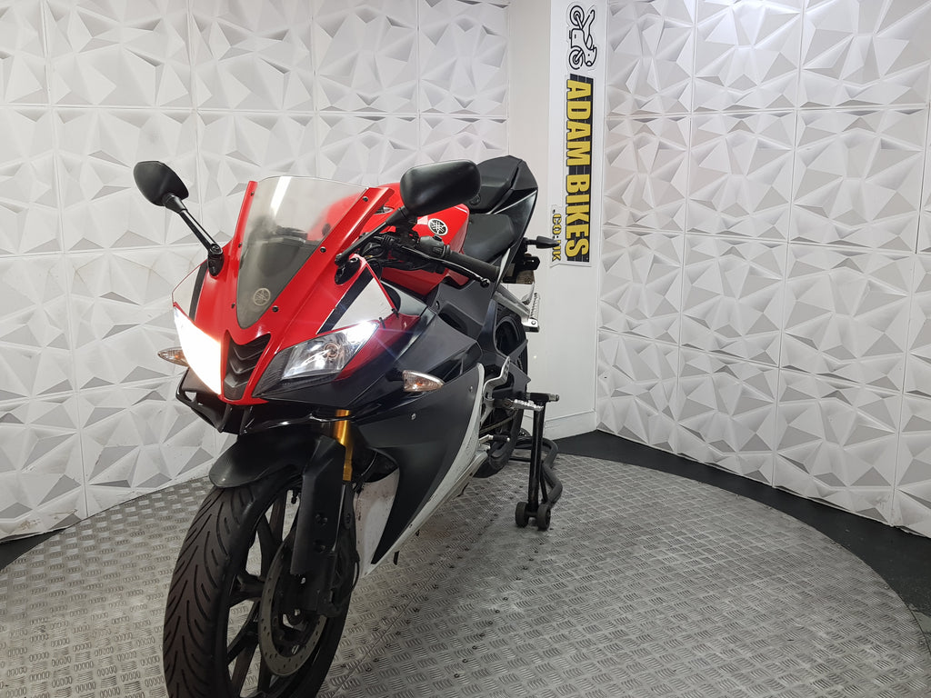 2015 Yamaha YZF-R125
