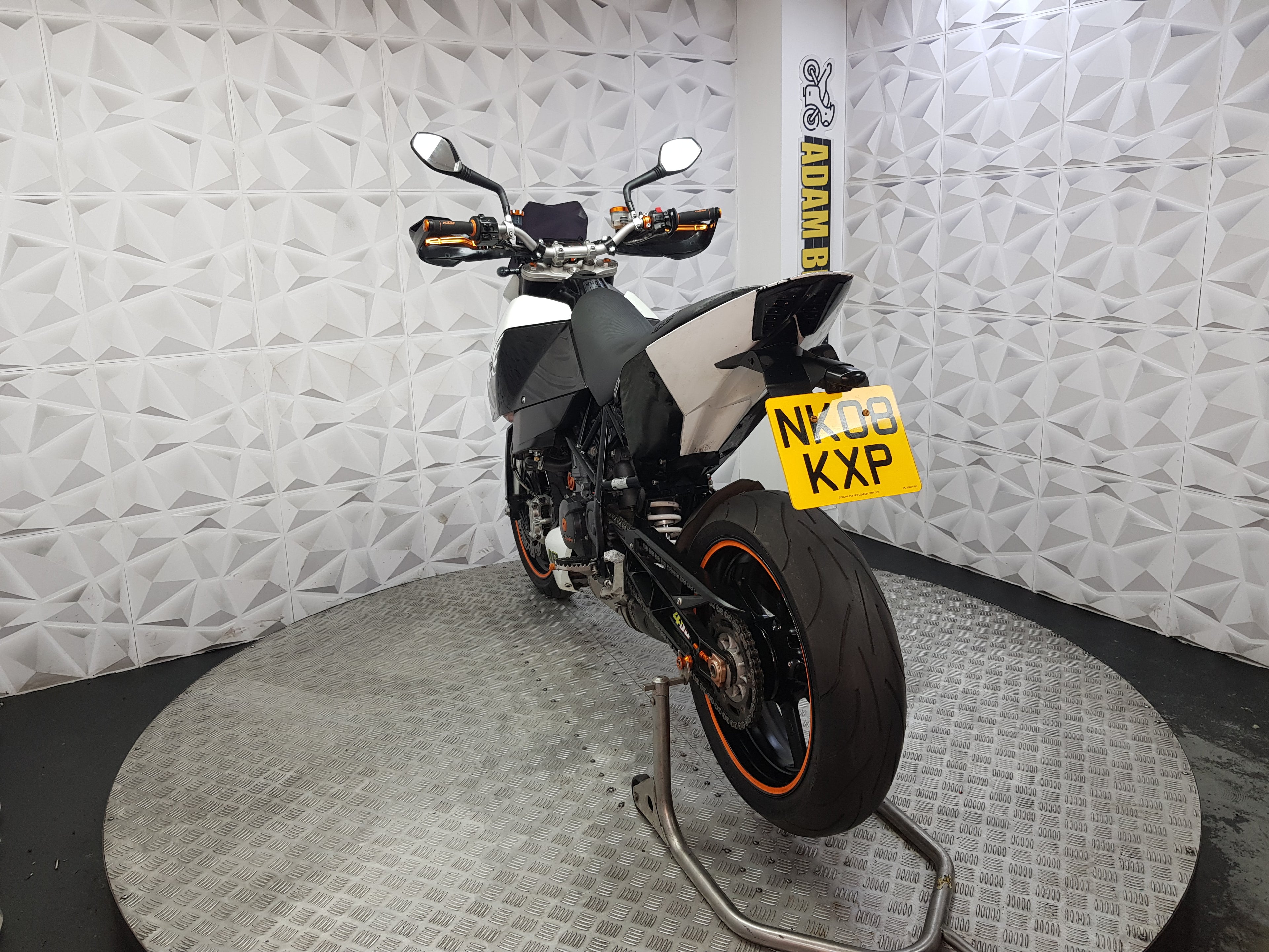 2008 KTM Duke 690