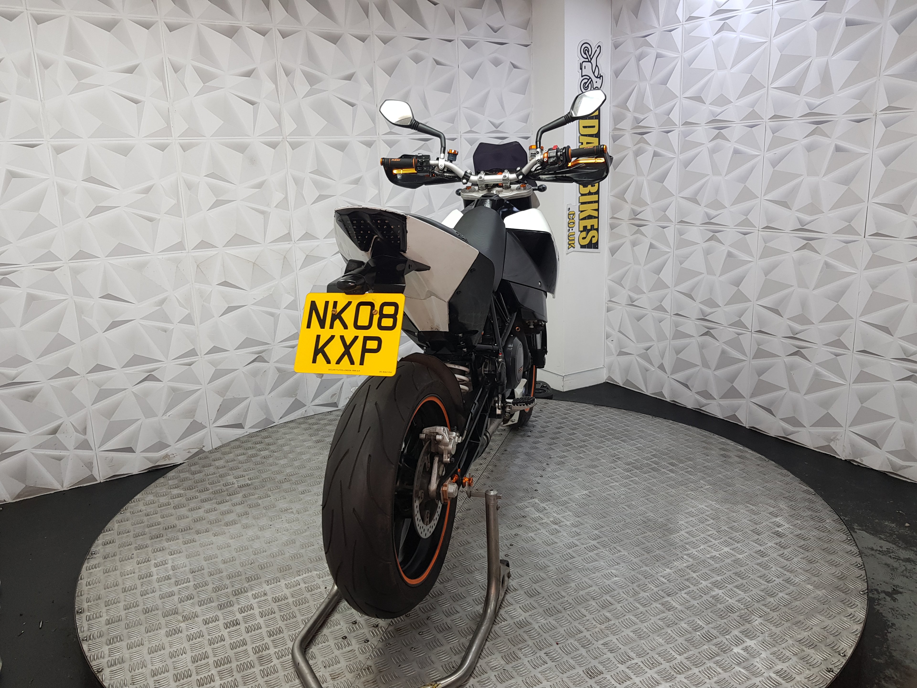 2008 KTM Duke 690
