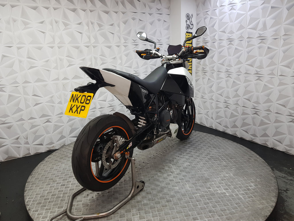2008 KTM Duke 690