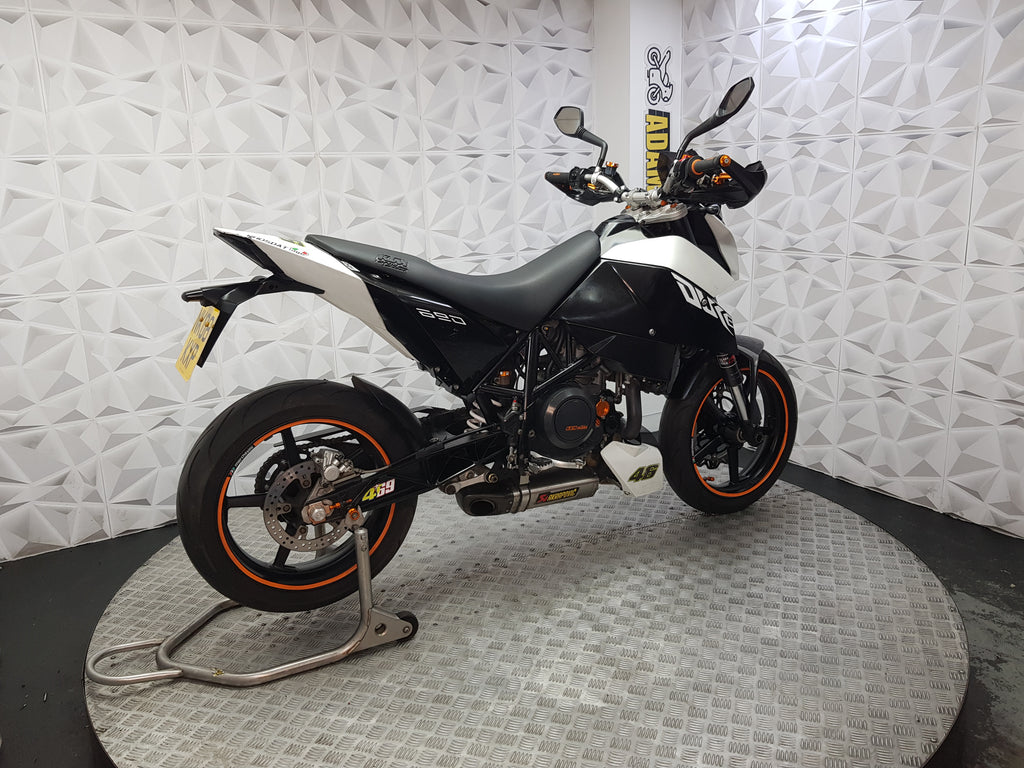 2008 KTM Duke 690