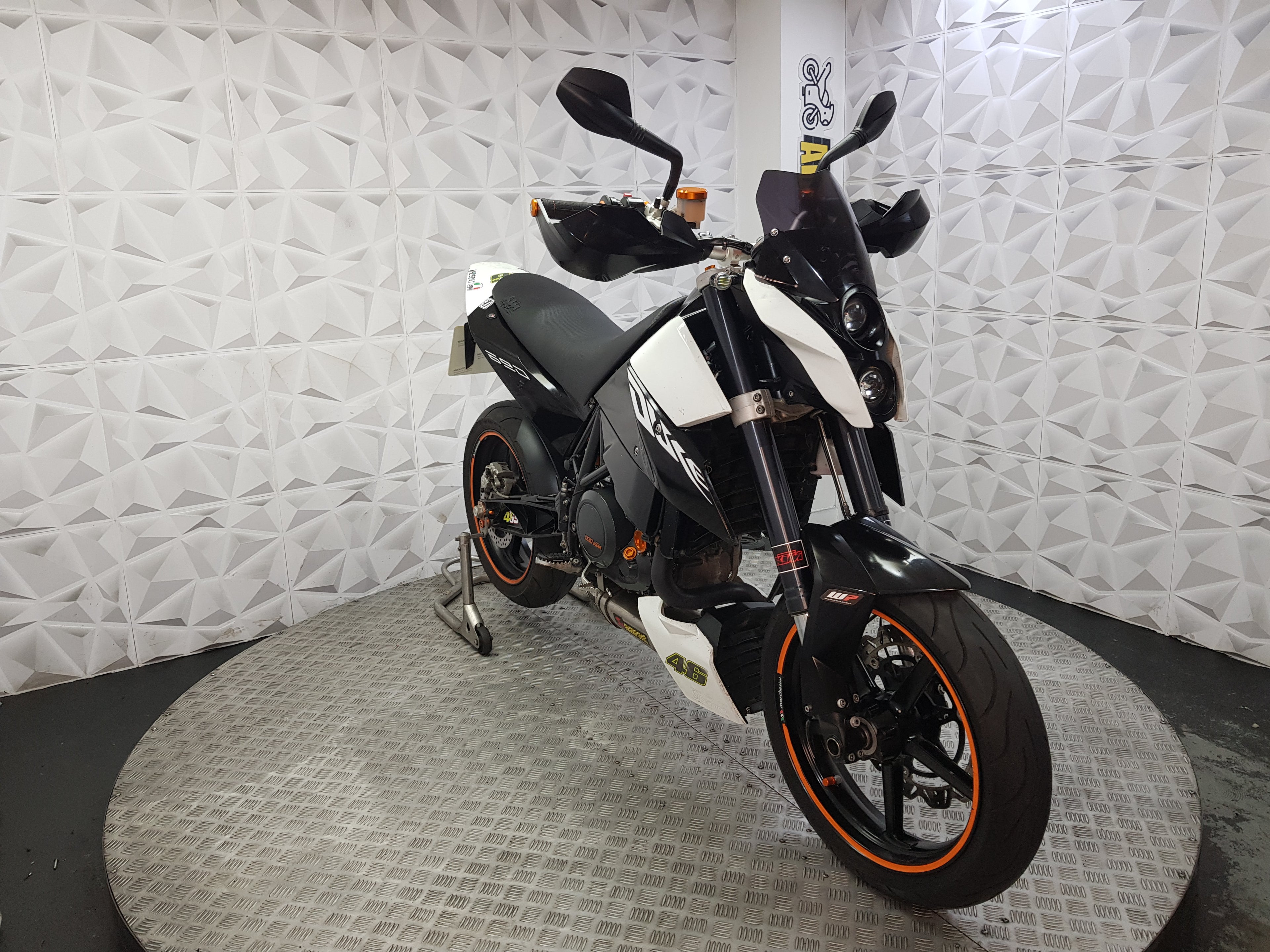 2008 KTM Duke 690
