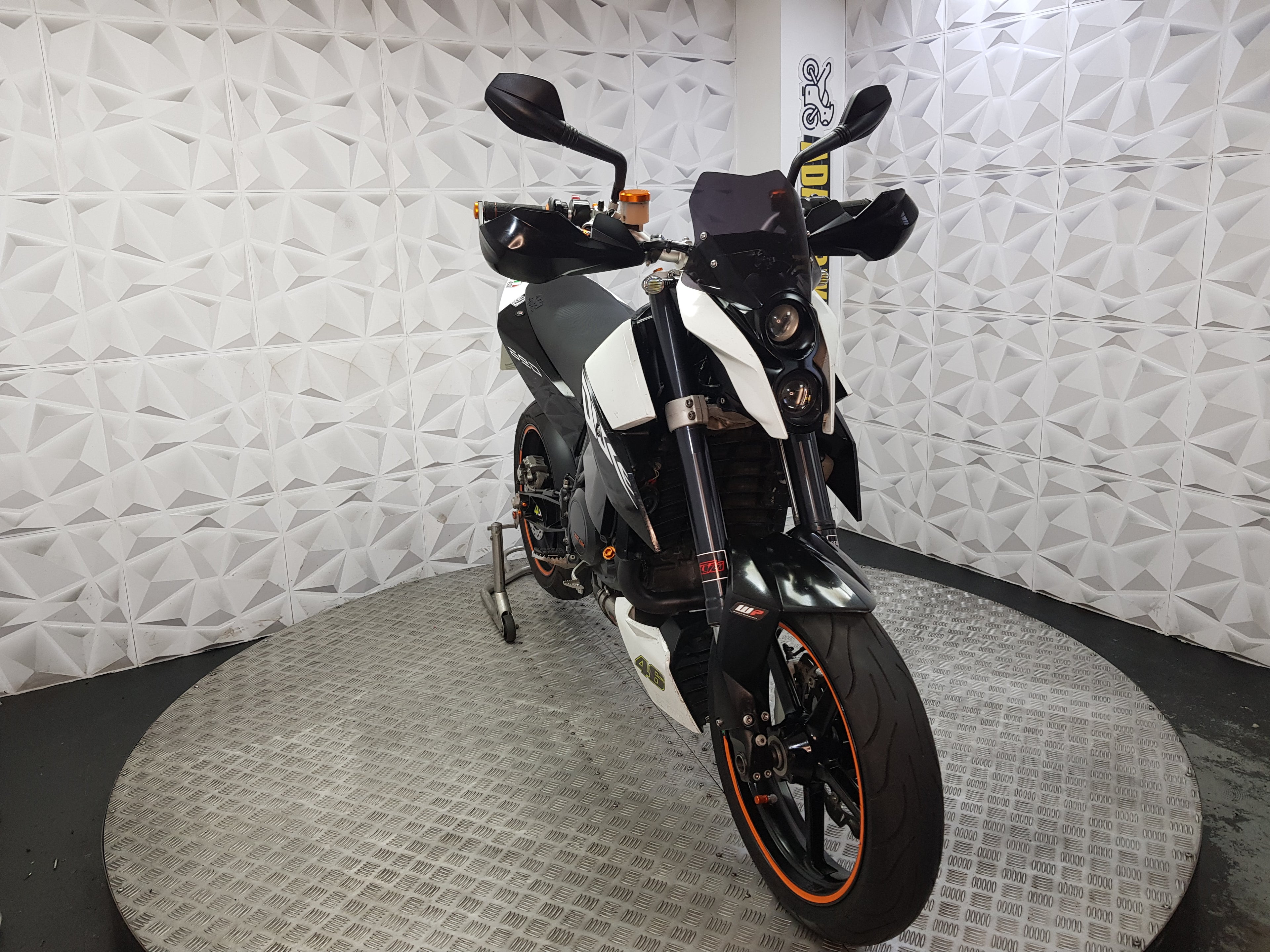 2008 KTM Duke 690