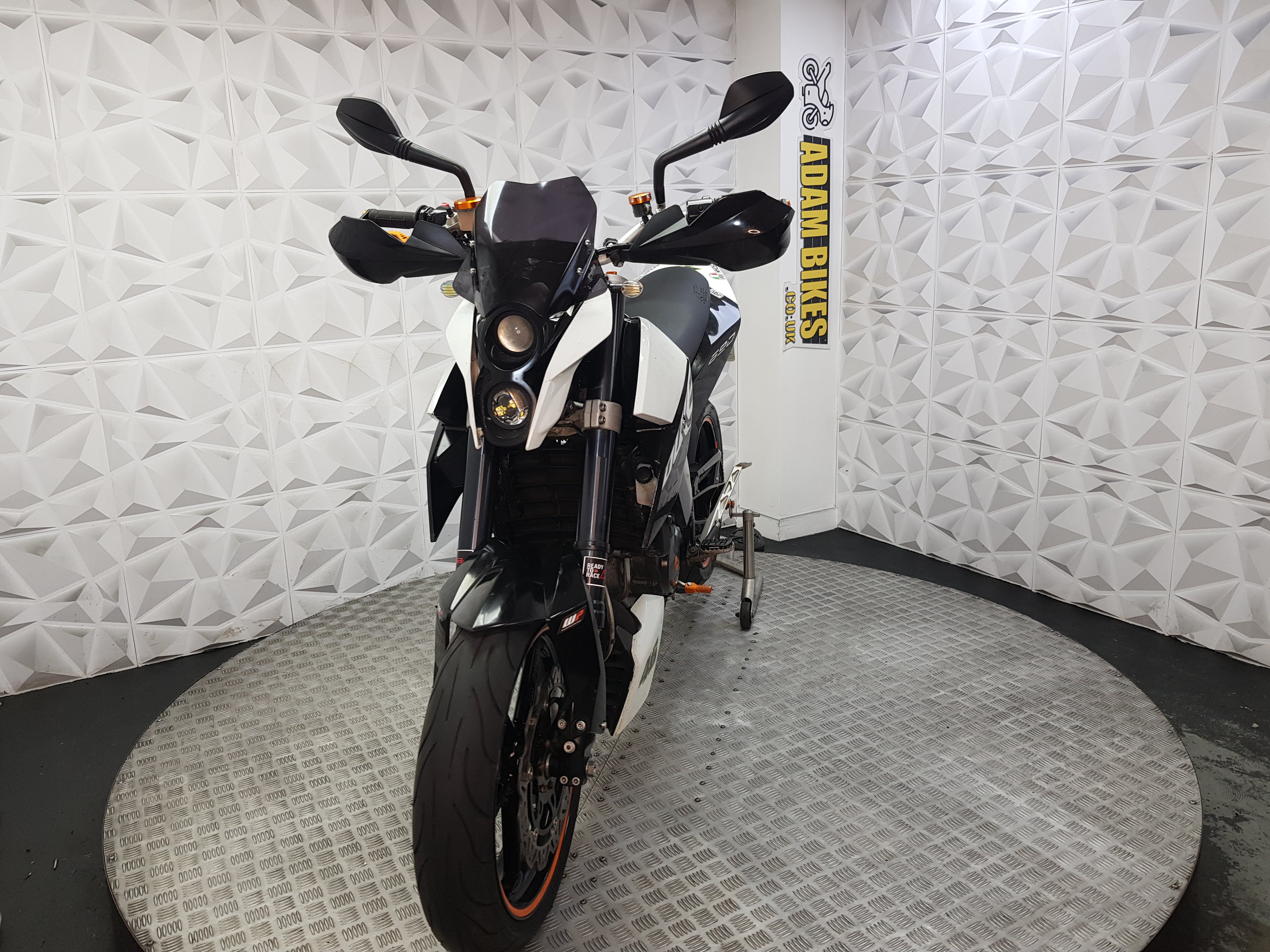 2008 KTM Duke 690