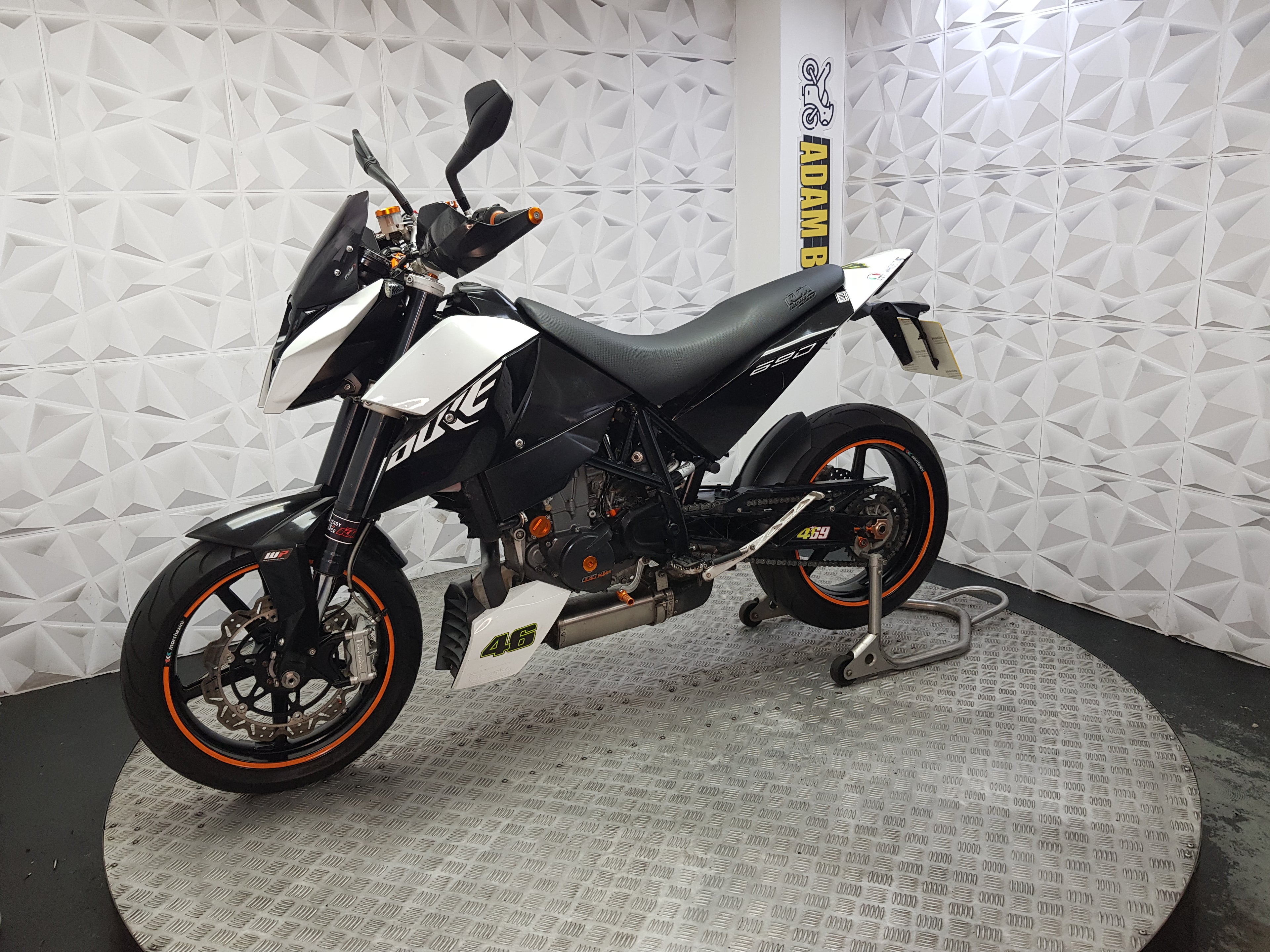 2008 KTM Duke 690
