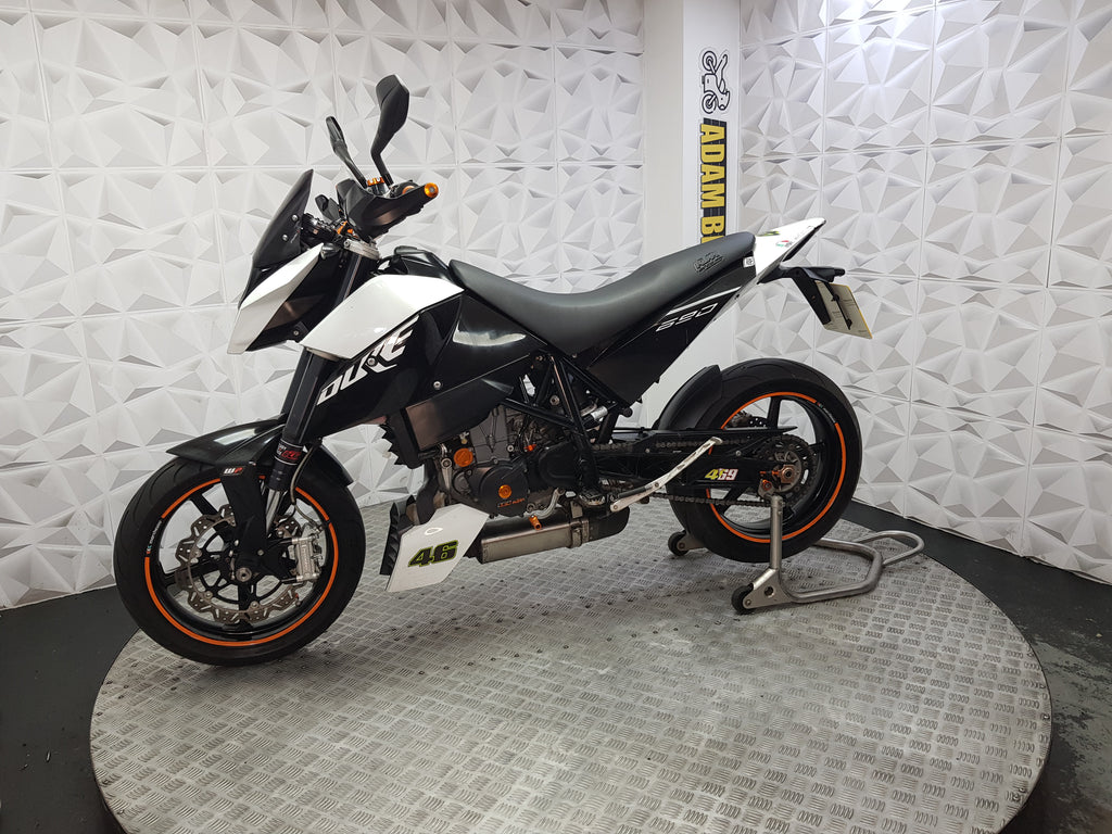 2008 KTM Duke 690