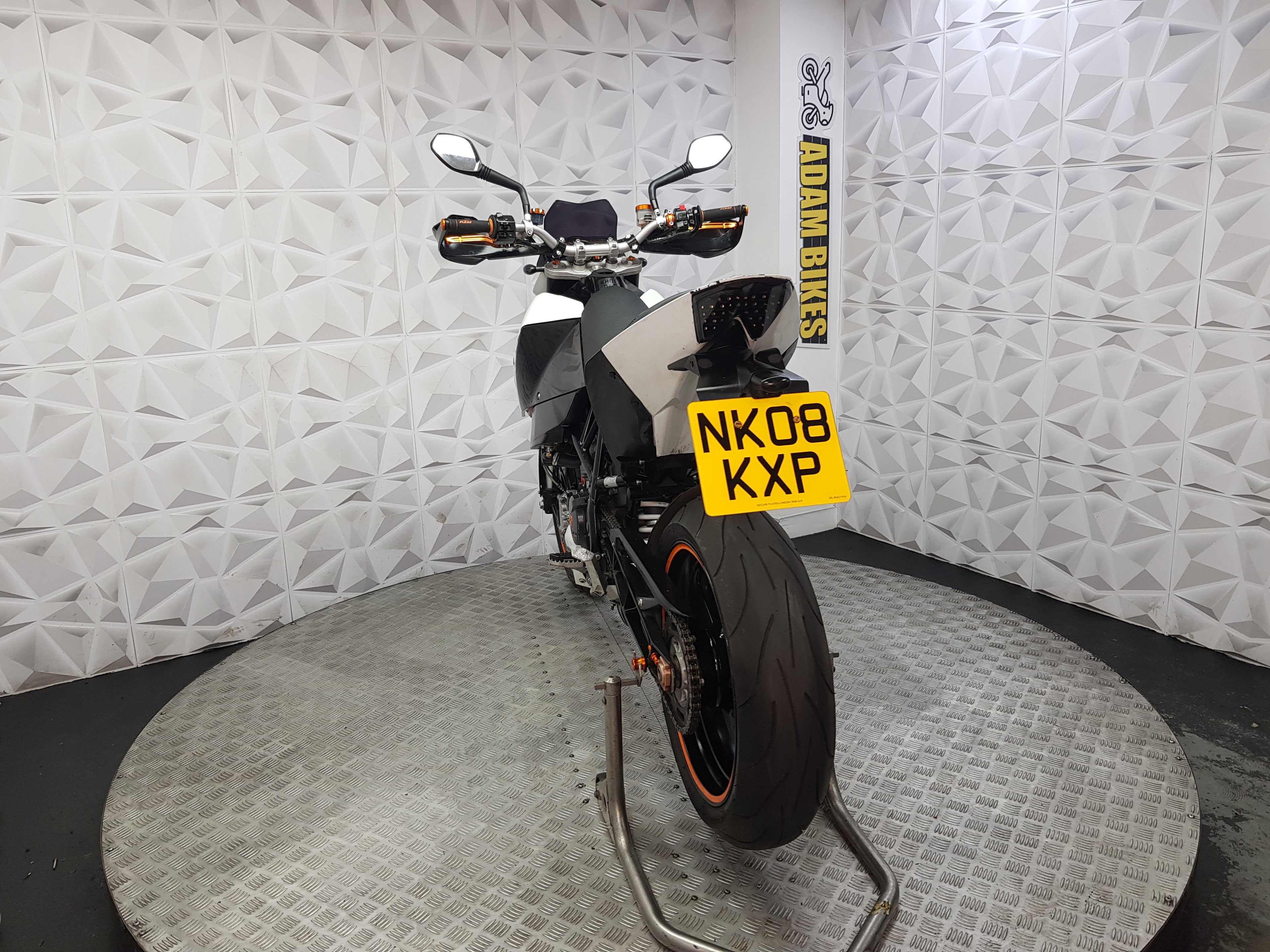 2008 KTM Duke 690
