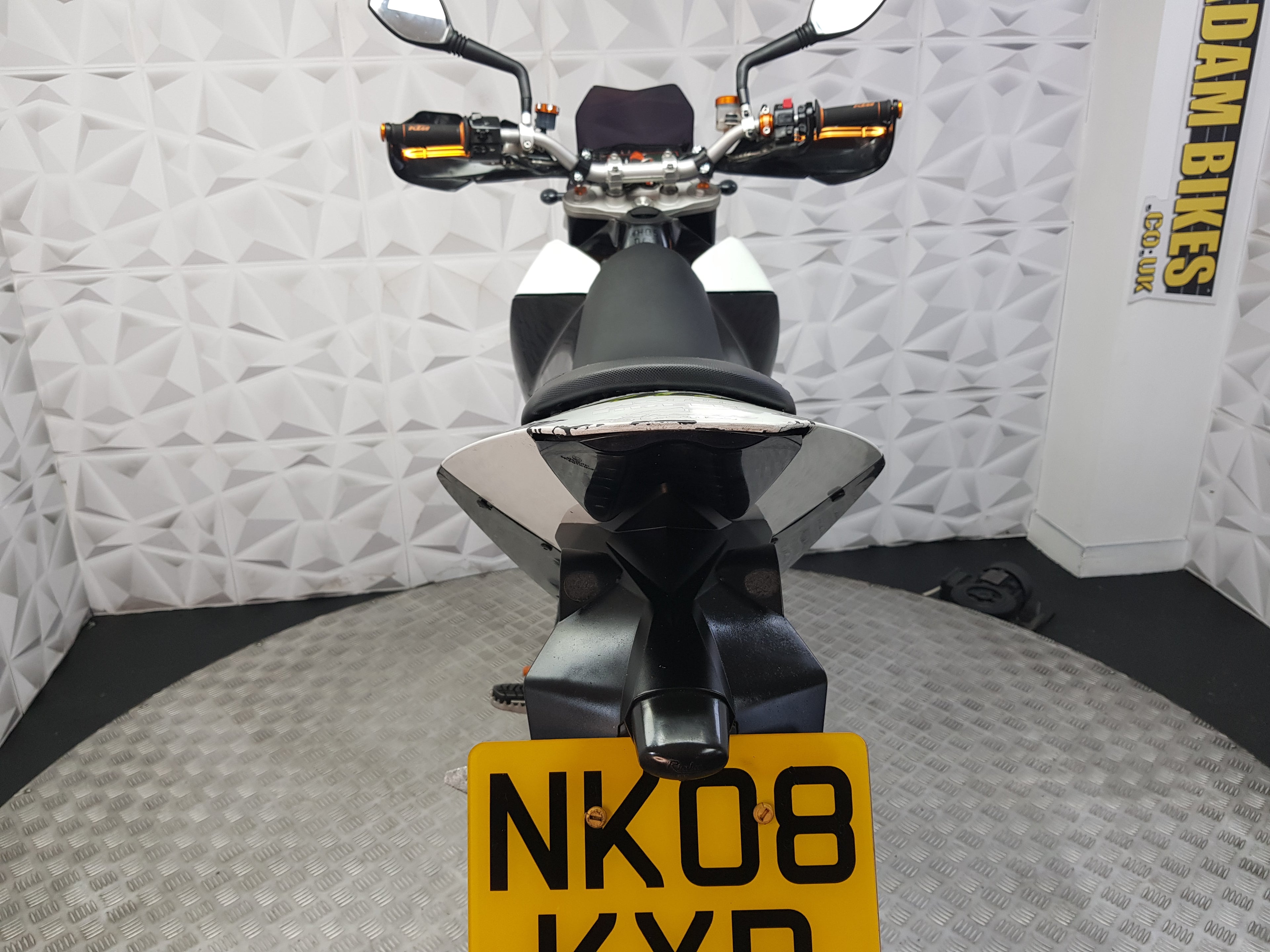 2008 KTM Duke 690