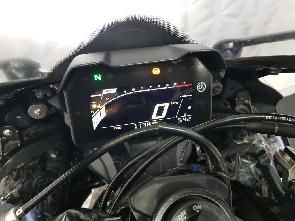 2022 Yamaha R7