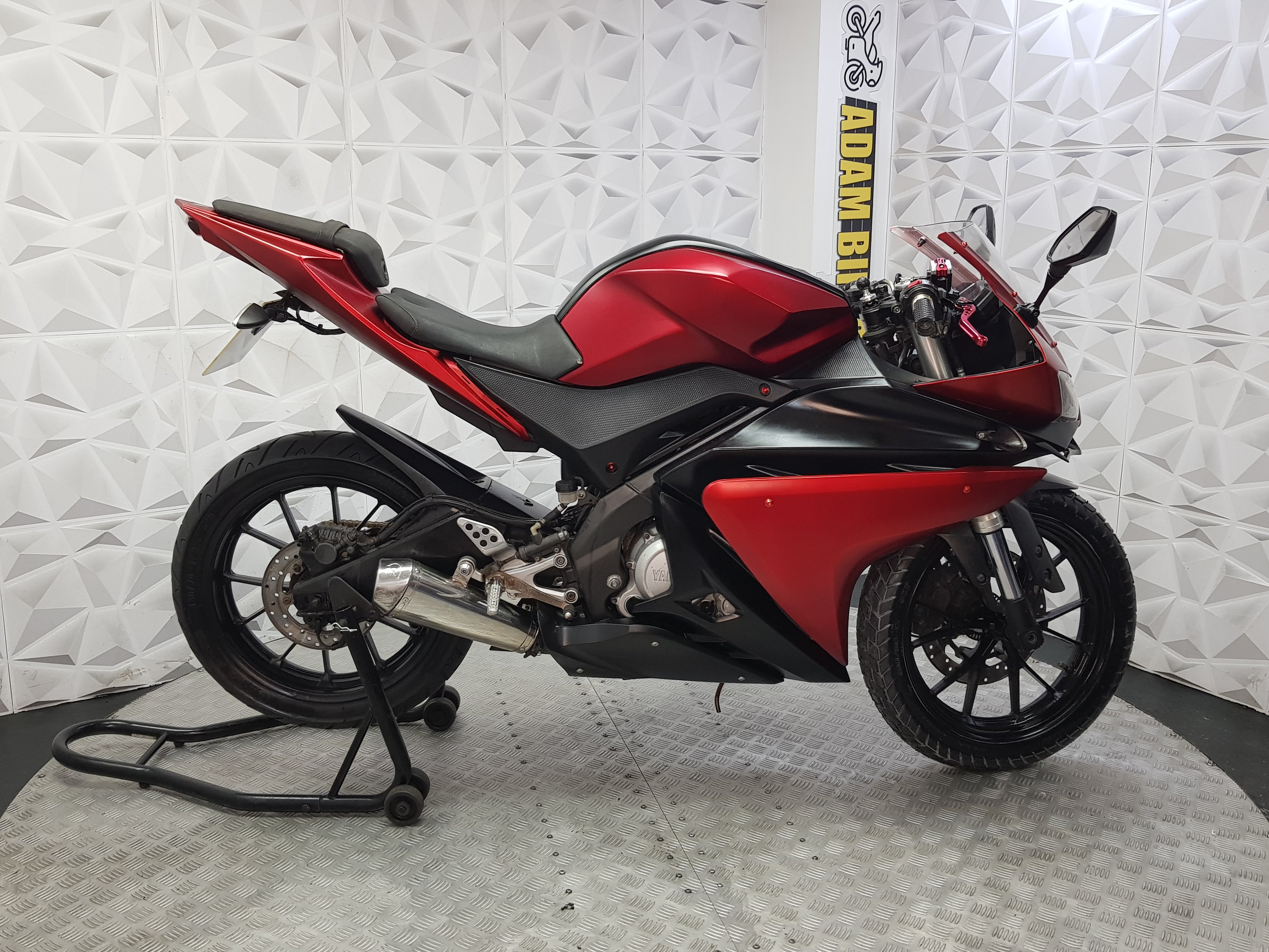 2015 Yamaha YZF-R125