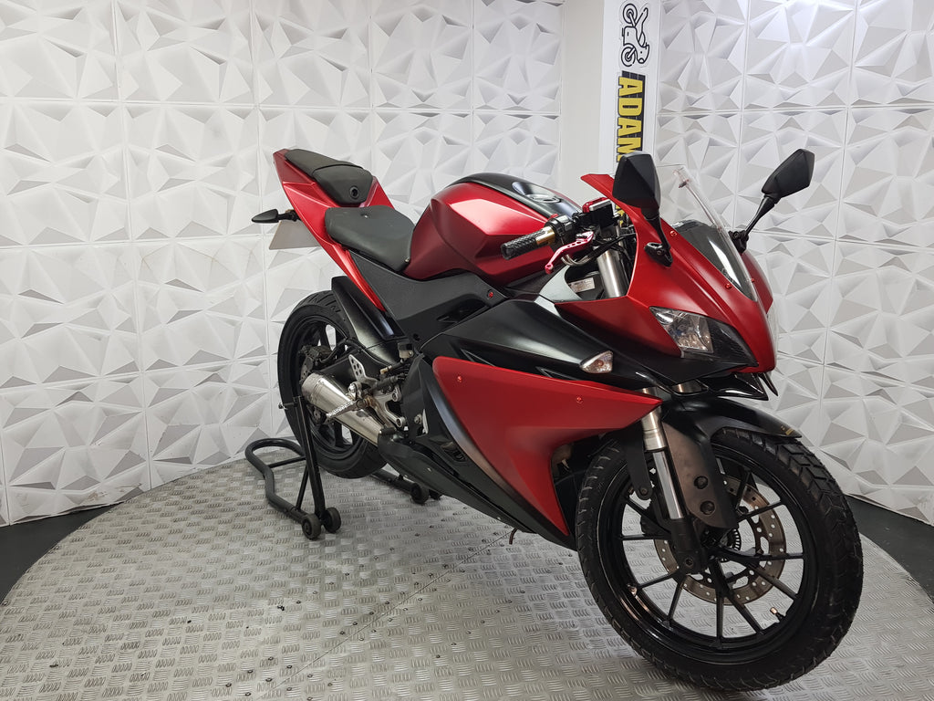 2015 Yamaha YZF-R125