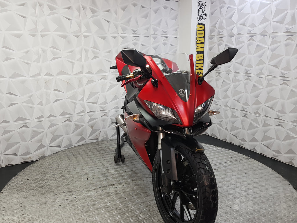 2015 Yamaha YZF-R125