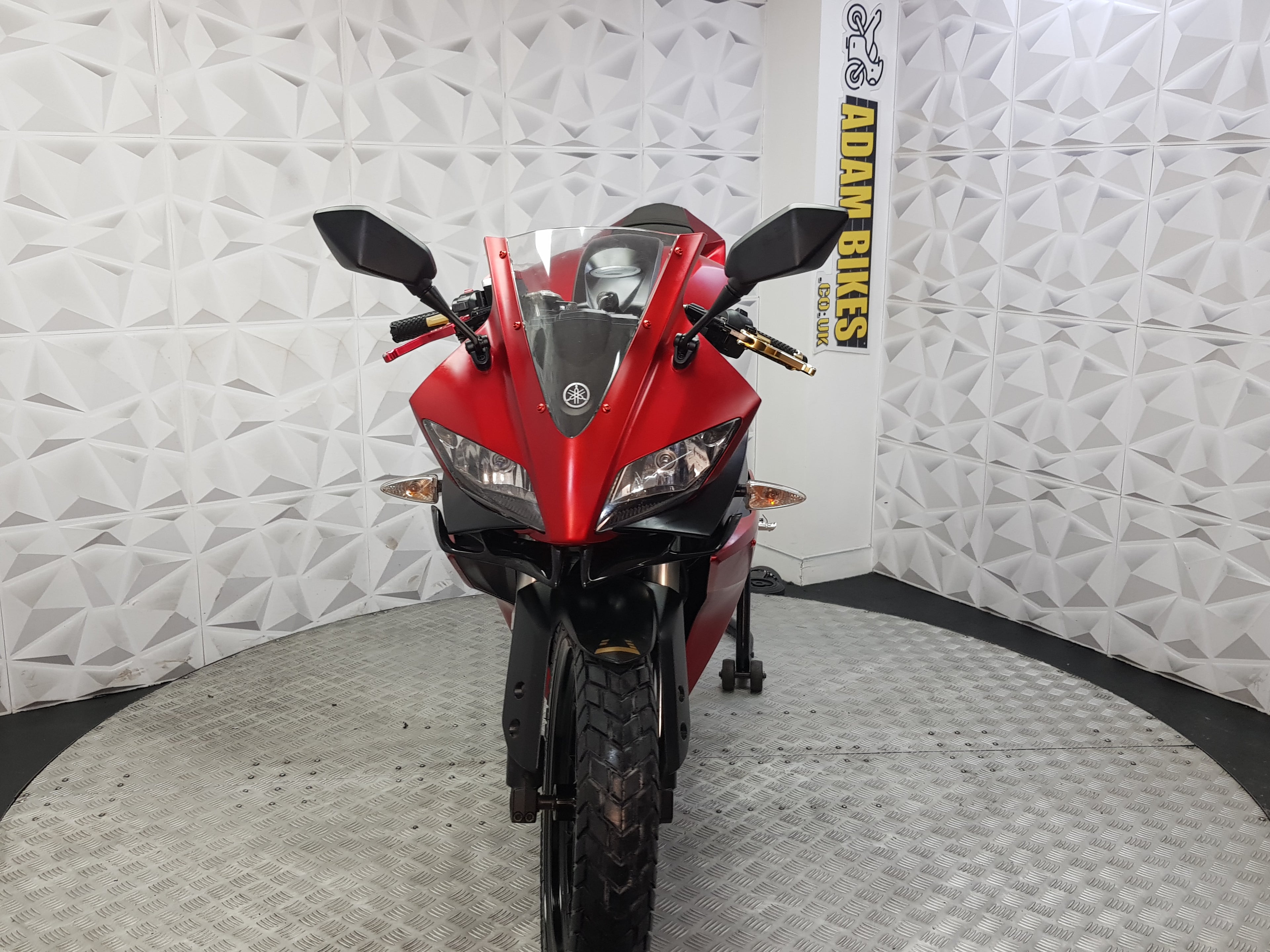 2015 Yamaha YZF-R125