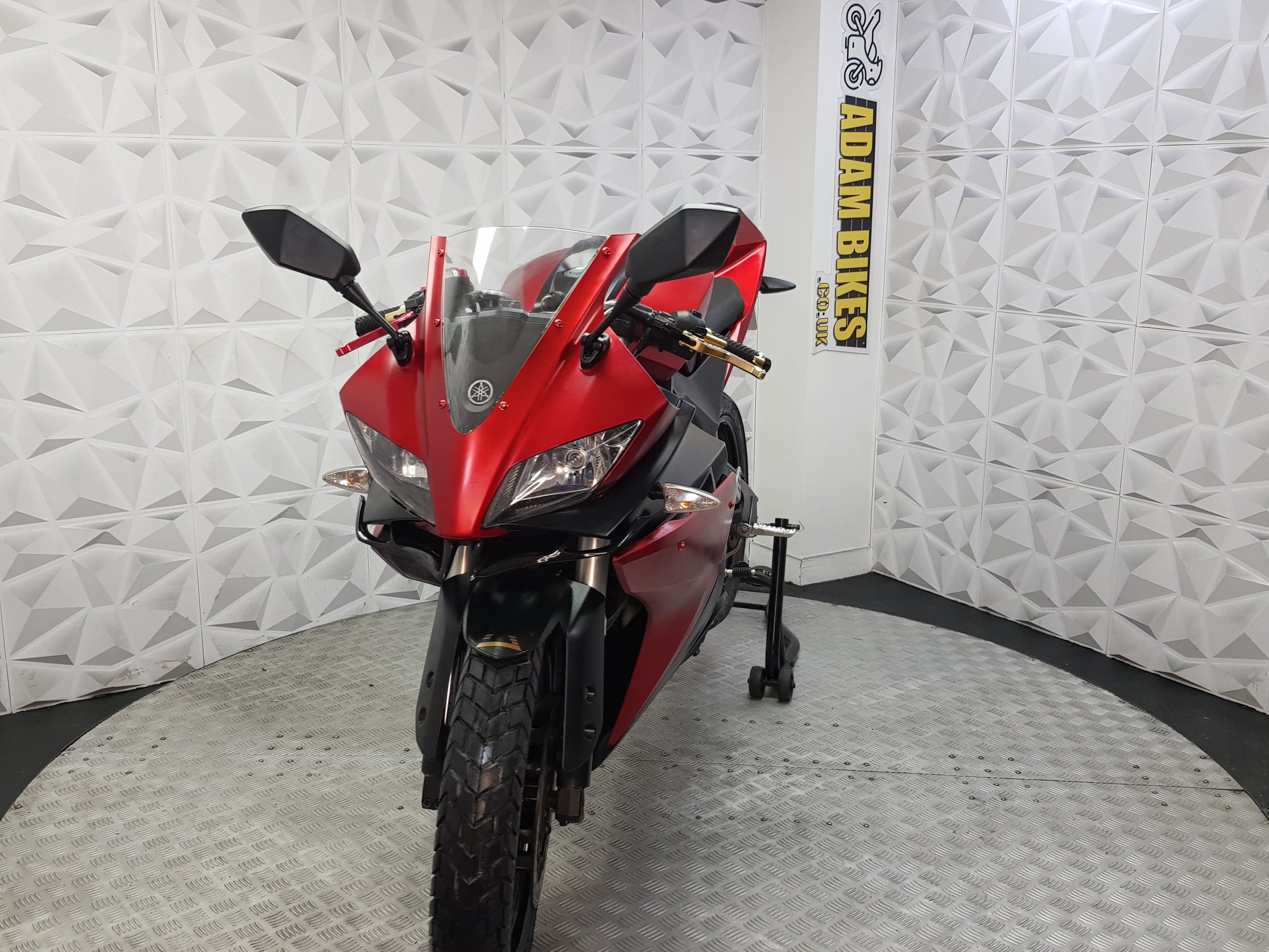2015 Yamaha YZF-R125