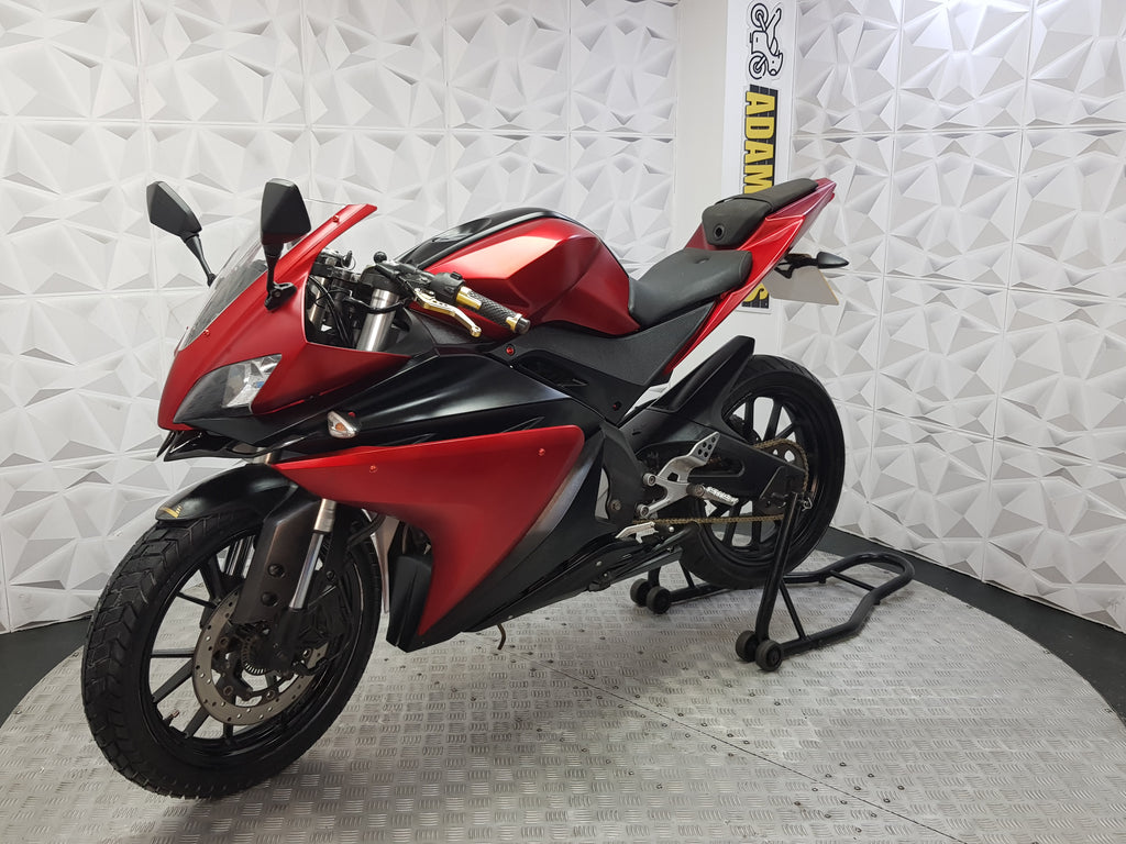 2015 Yamaha YZF-R125