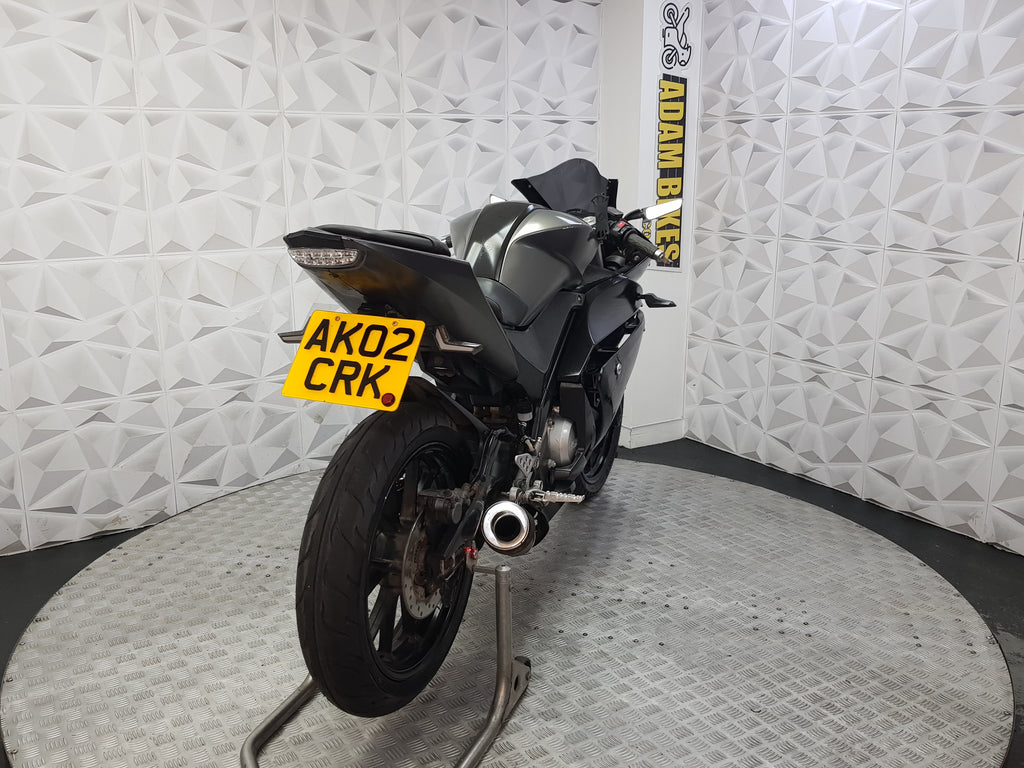 2015 Yamaha YZF-R125