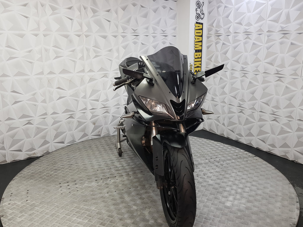 2015 Yamaha YZF-R125