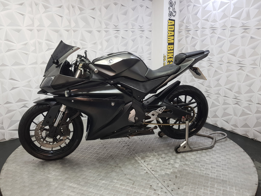 2015 Yamaha YZF-R125